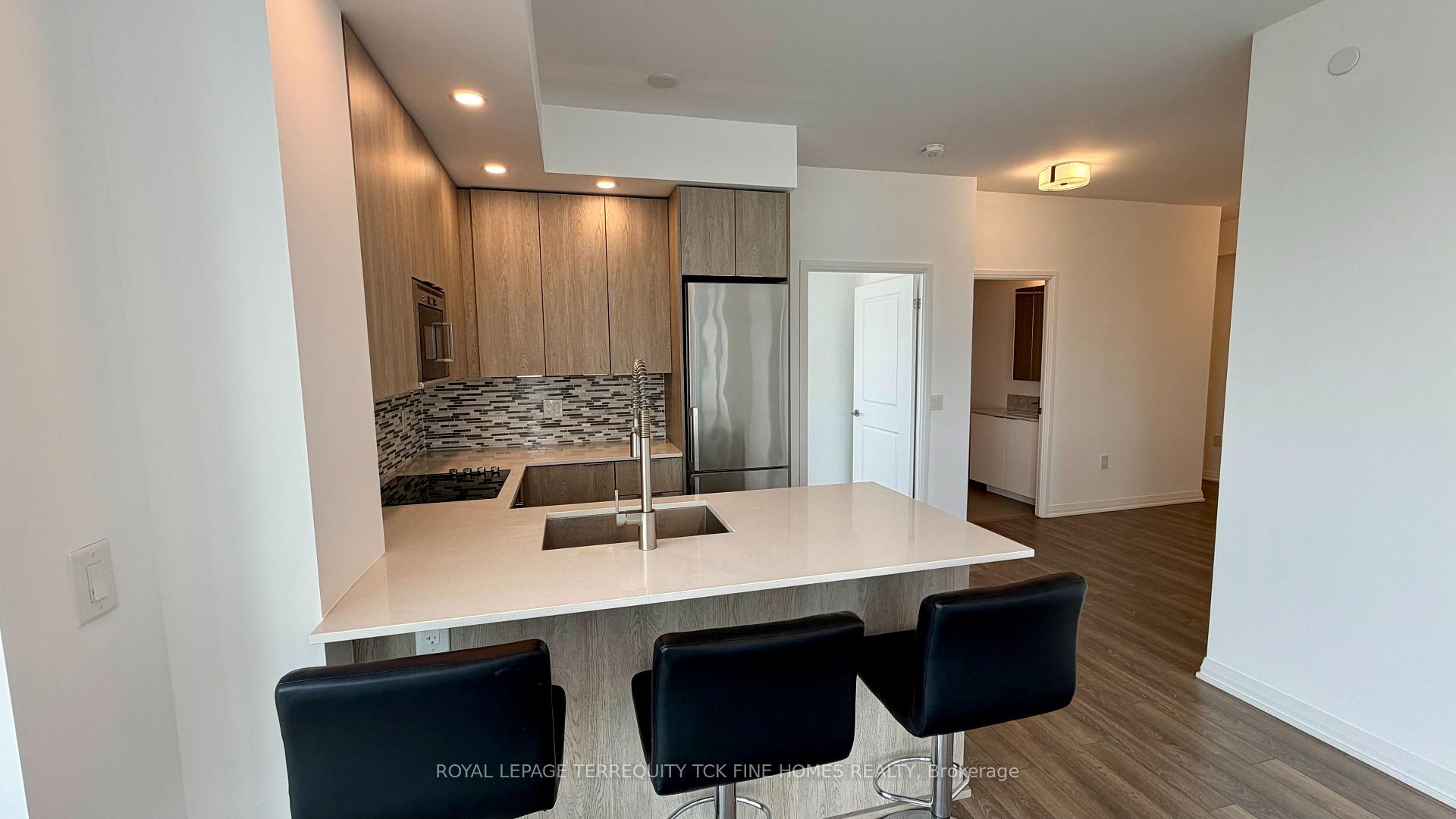 Photo 9 of Unit 605, 99 Eagle Rock Way, Vaughan, Rural Vaughan — HOMEH