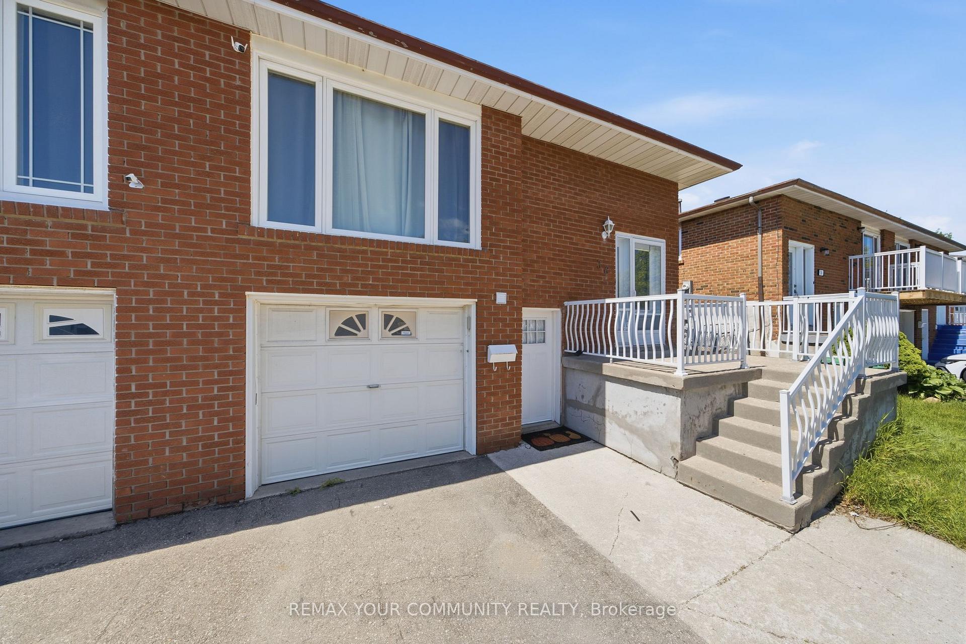 Photo 1 of Unit Upper, 36 Roseville Drive, Brampton, Brampton South — HOMEH