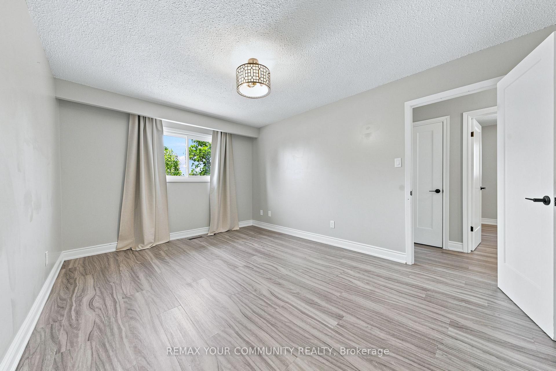 Photo 26 of Unit Upper, 36 Roseville Drive, Brampton, Brampton South — HOMEH