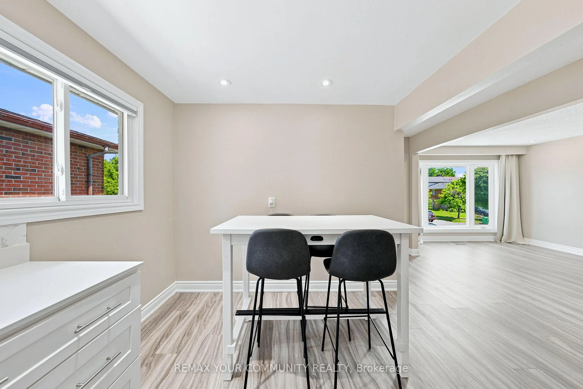 Photo 16 of Unit Upper, 36 Roseville Drive, Brampton, Brampton South — HOMEH