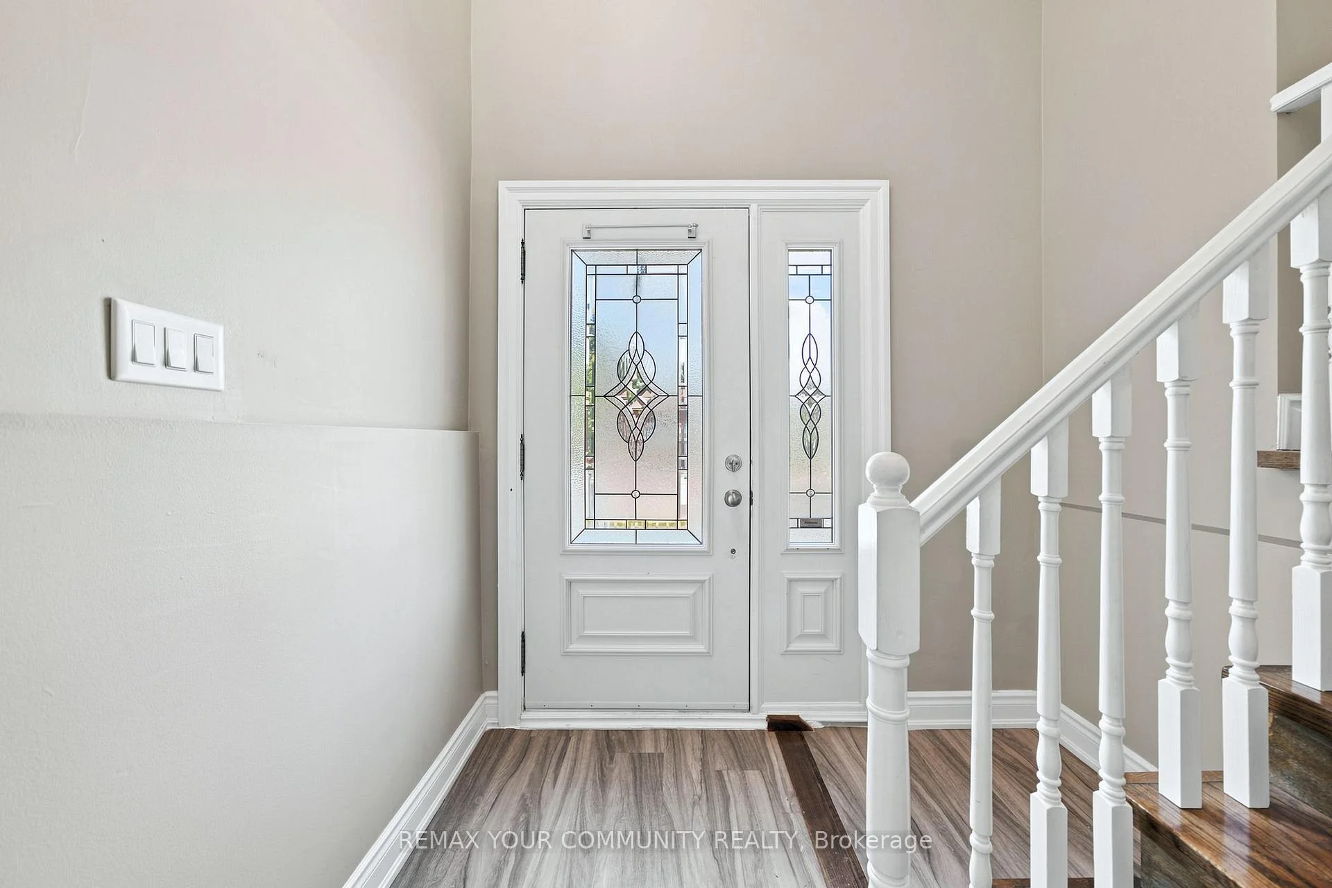 Photo 40 of Unit Upper, 36 Roseville Drive, Brampton, Brampton South — HOMEH
