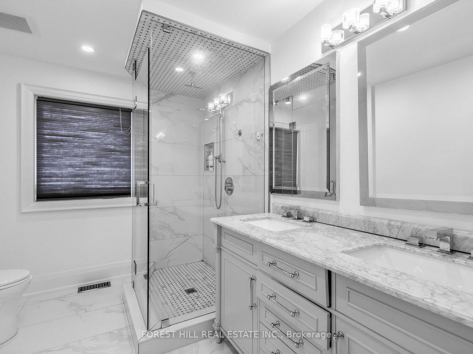Photo 24 of 33 Warlock Crescent, North York, Bayview Woods-Steeles — HOMEH
