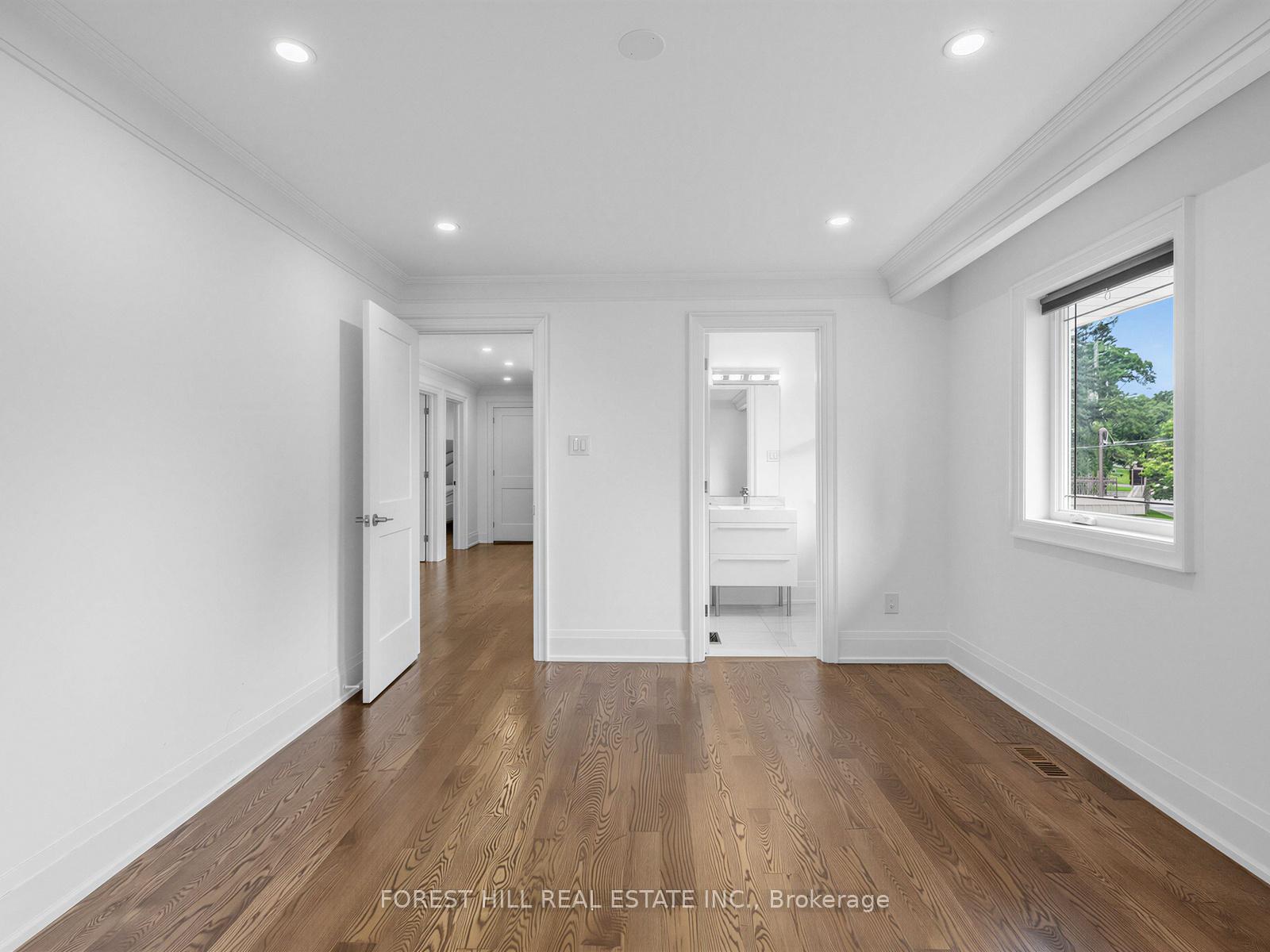 Photo 26 of 33 Warlock Crescent, North York, Bayview Woods-Steeles — HOMEH