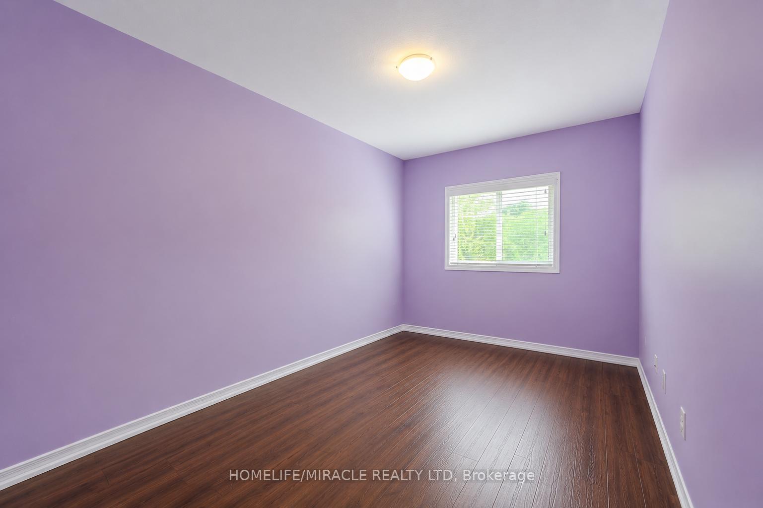 Photo 10 of 312 Tagge Crescent, Kitchener, Bridgeport — HOMEH