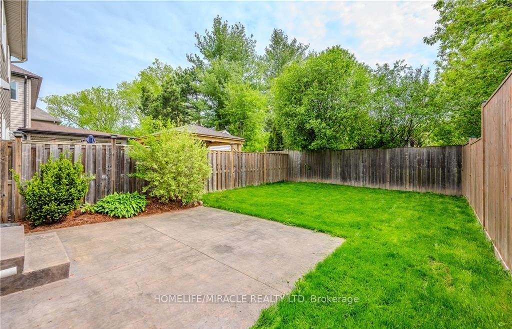 Photo 14 of 312 Tagge Crescent, Kitchener, Bridgeport — HOMEH