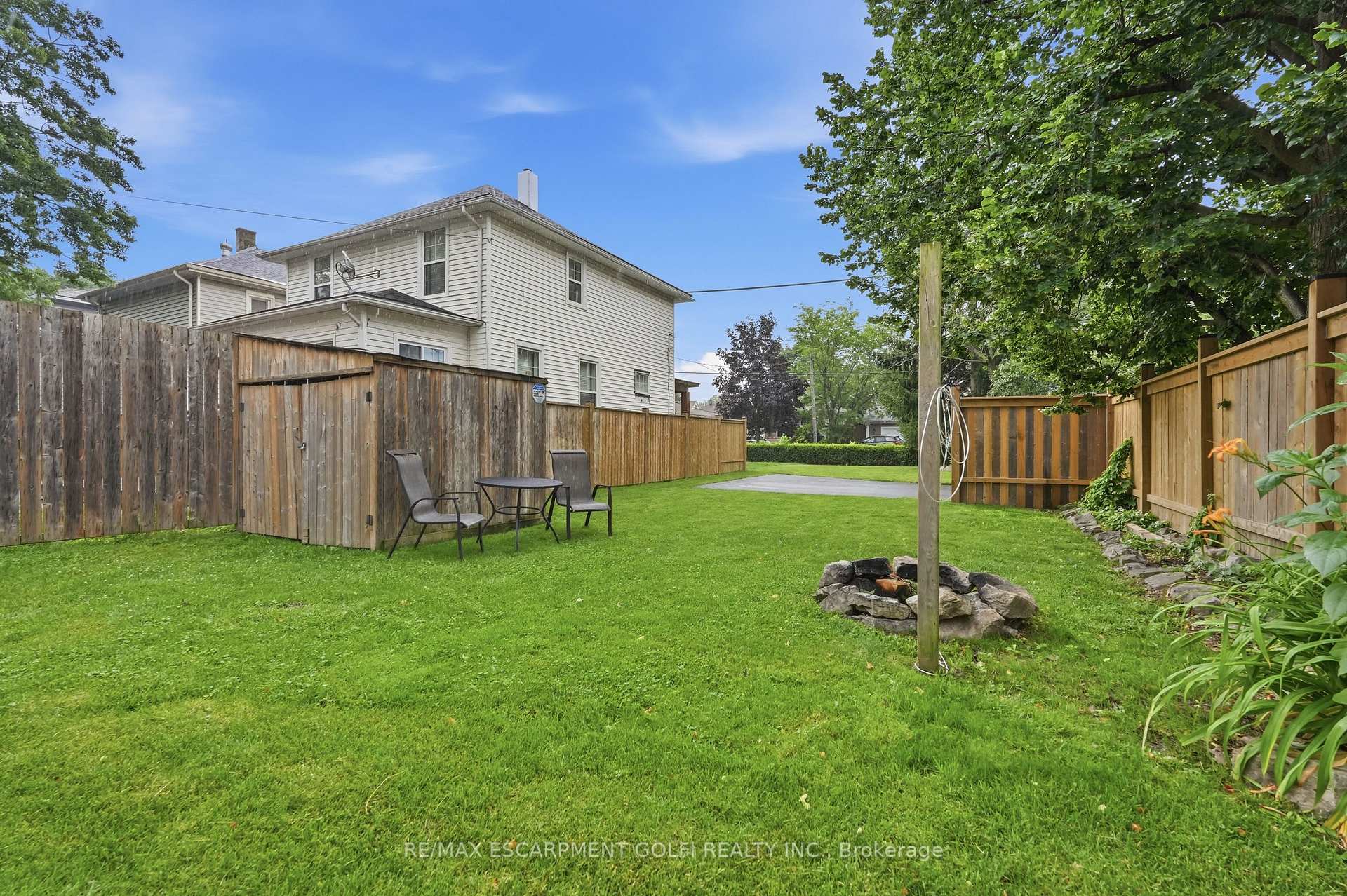 Photo 31 of 5196 Fourth Avenue, Niagara Falls, Cherrywood — HOMEH