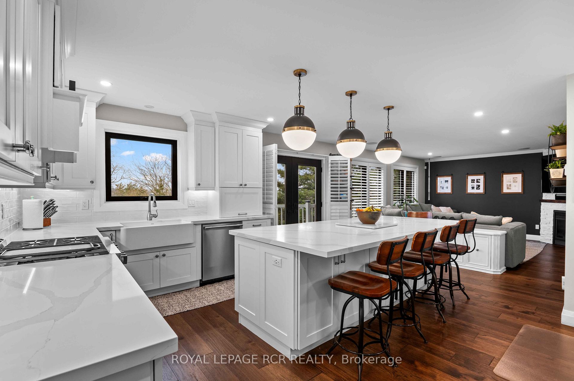 Photo 15 of 118 Oak Ridge Drive, Orangeville — HOMEH