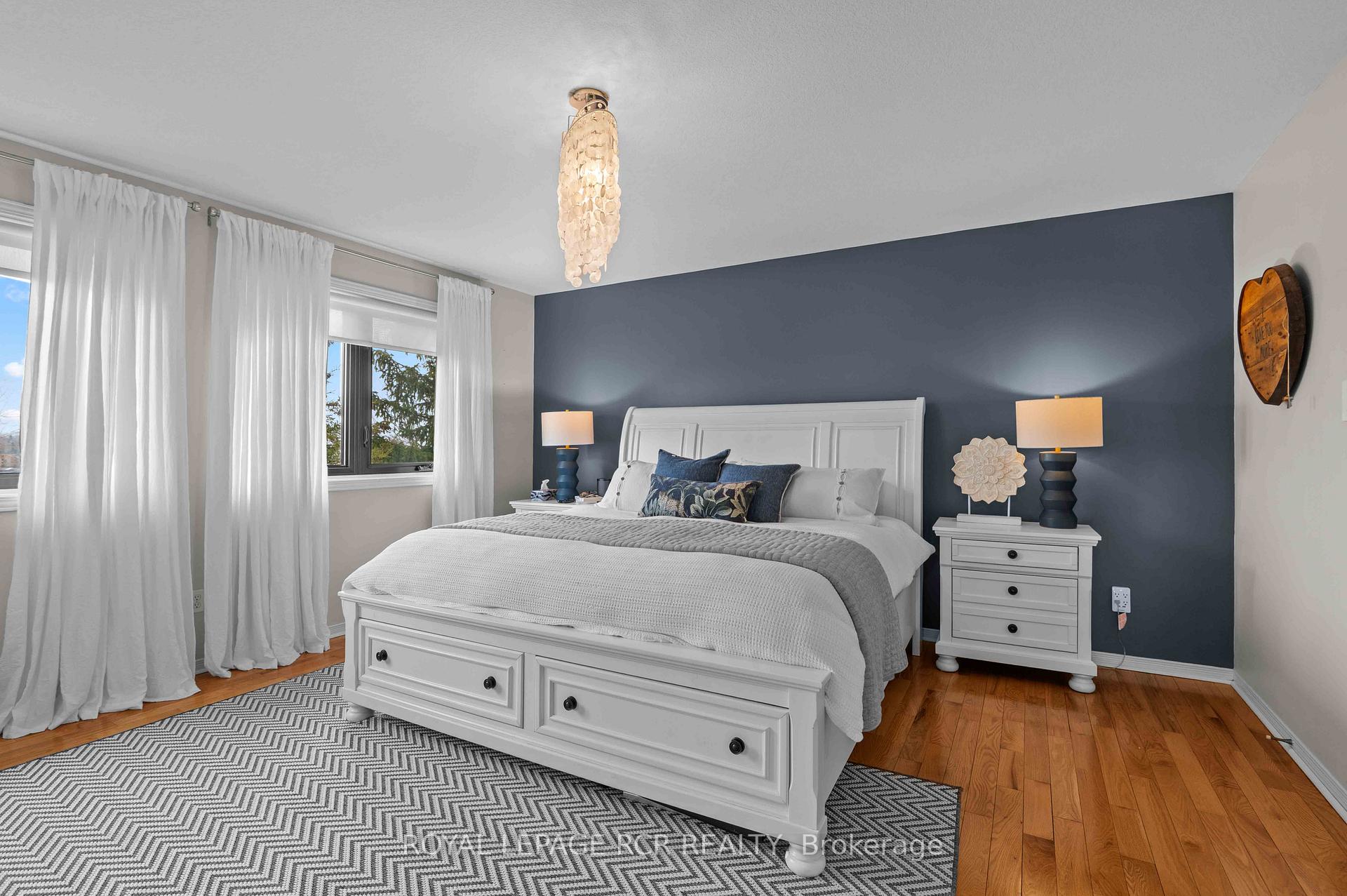 Photo 26 of 118 Oak Ridge Drive, Orangeville — HOMEH