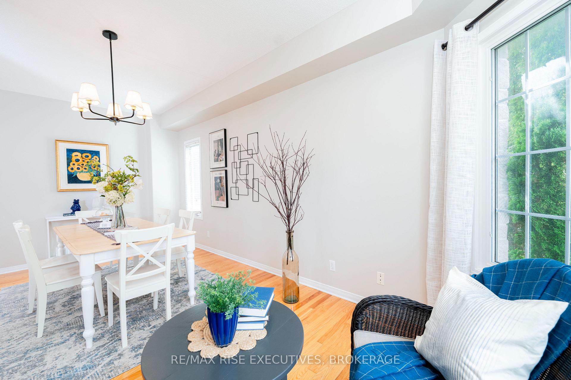 Photo 10 of 963 Bluffwood Avenue, Kingston, Kingston East (Incl Barret Crt) — HOMEH