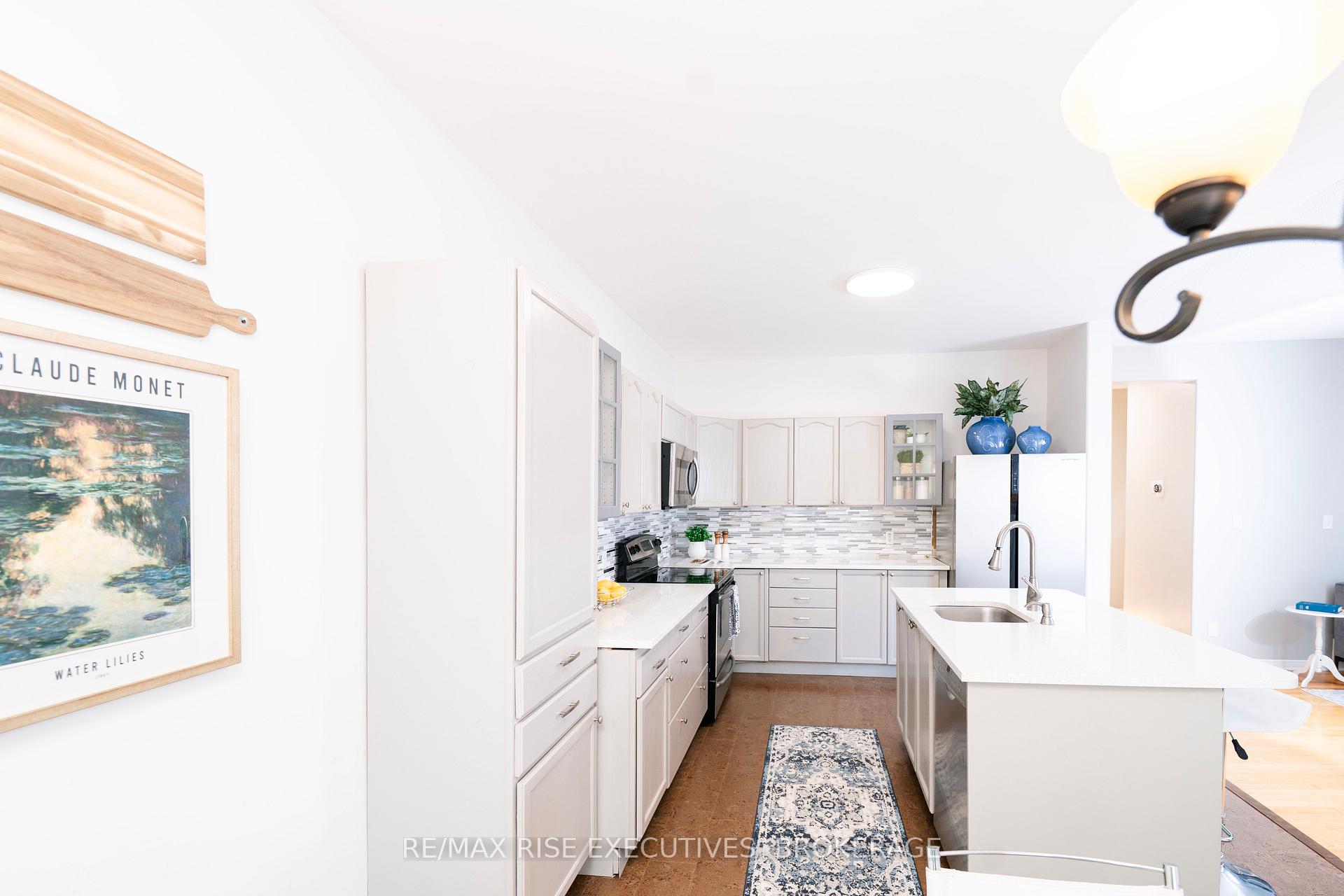 Photo 16 of 963 Bluffwood Avenue, Kingston, Kingston East (Incl Barret Crt) — HOMEH