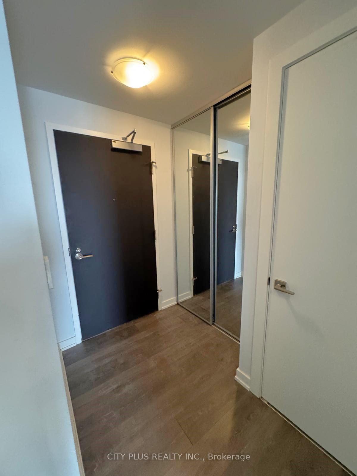 Photo 10 of Unit 1606, 609 Avenue Road, Toronto, Yonge-St. Clair — HOMEH