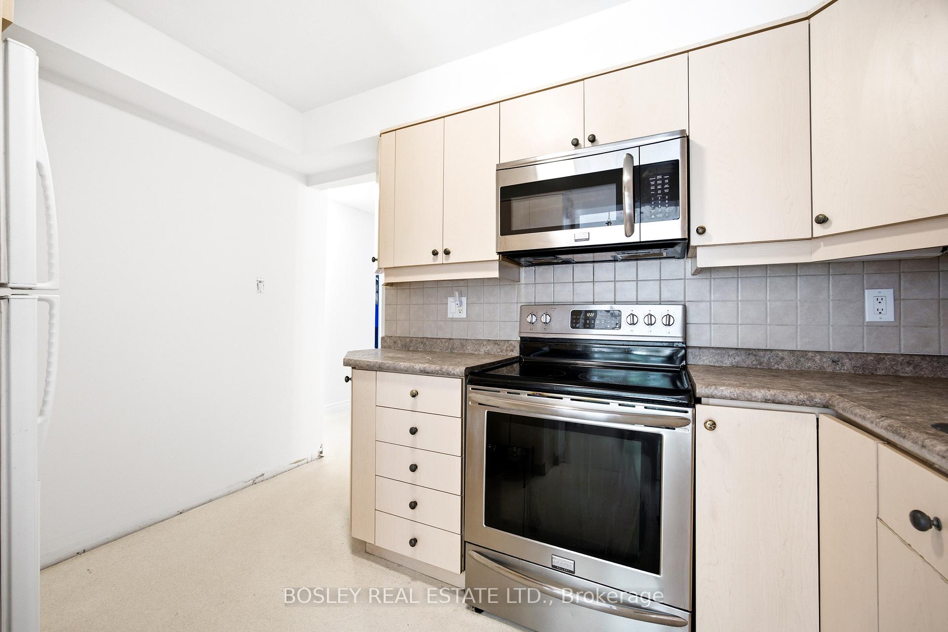 Photo 18 of Unit 18, 3079 Fifth Line W, Mississauga, Erin Mills — HOMEH