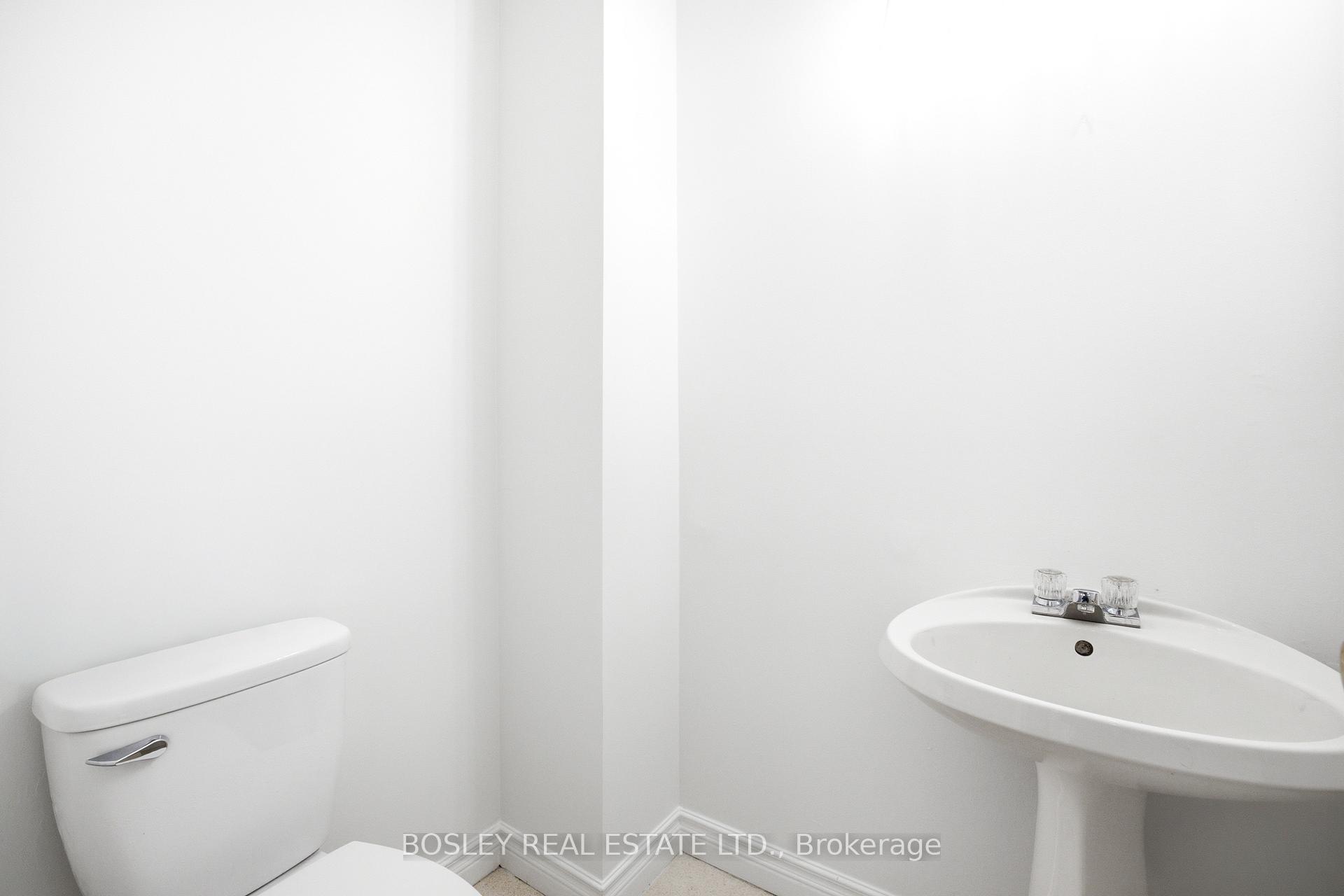 Photo 23 of Unit 18, 3079 Fifth Line W, Mississauga, Erin Mills — HOMEH