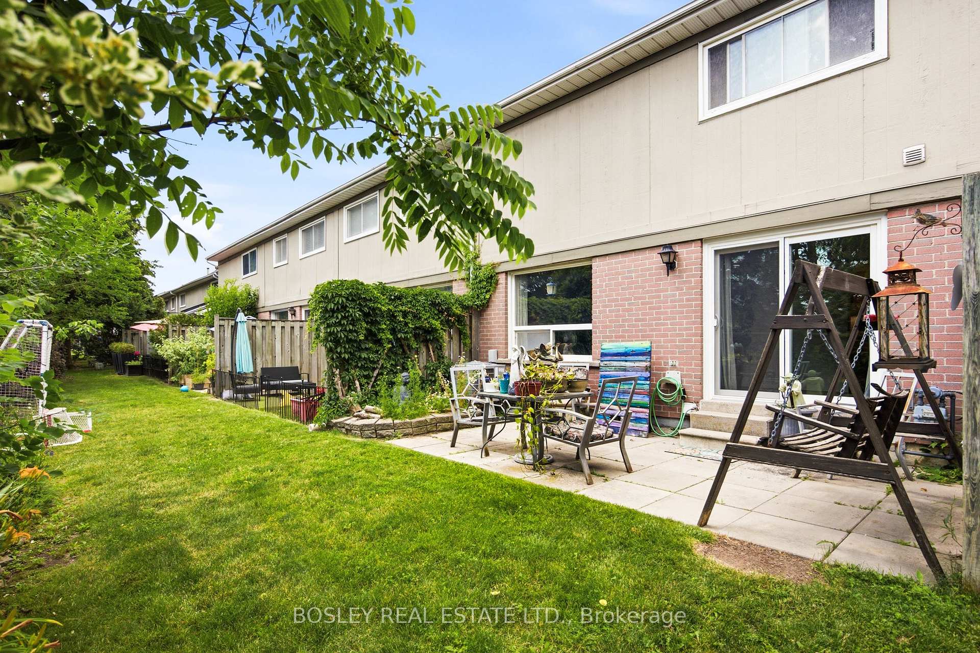 Photo 41 of Unit 18, 3079 Fifth Line W, Mississauga, Erin Mills — HOMEH