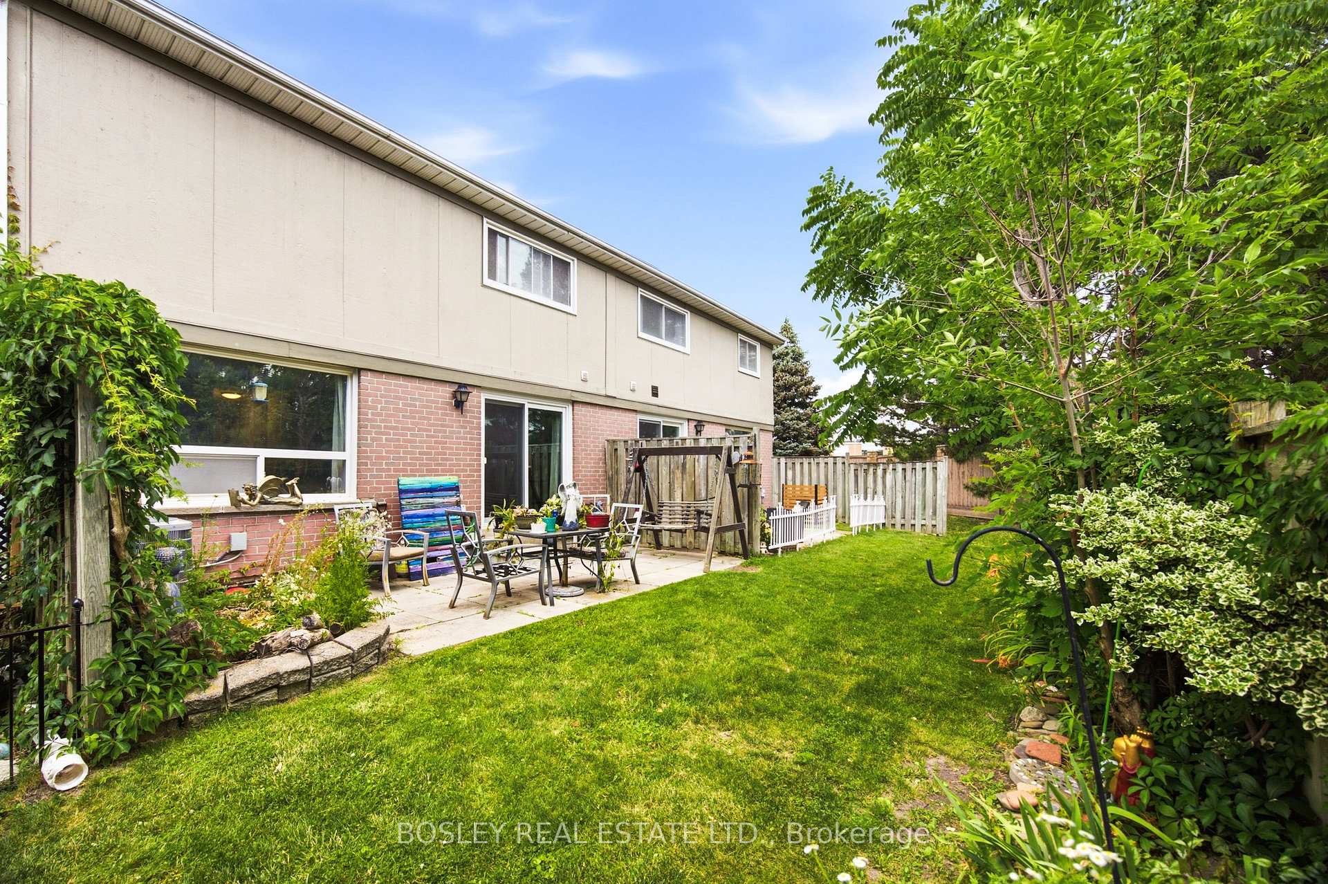 Photo 42 of Unit 18, 3079 Fifth Line W, Mississauga, Erin Mills — HOMEH