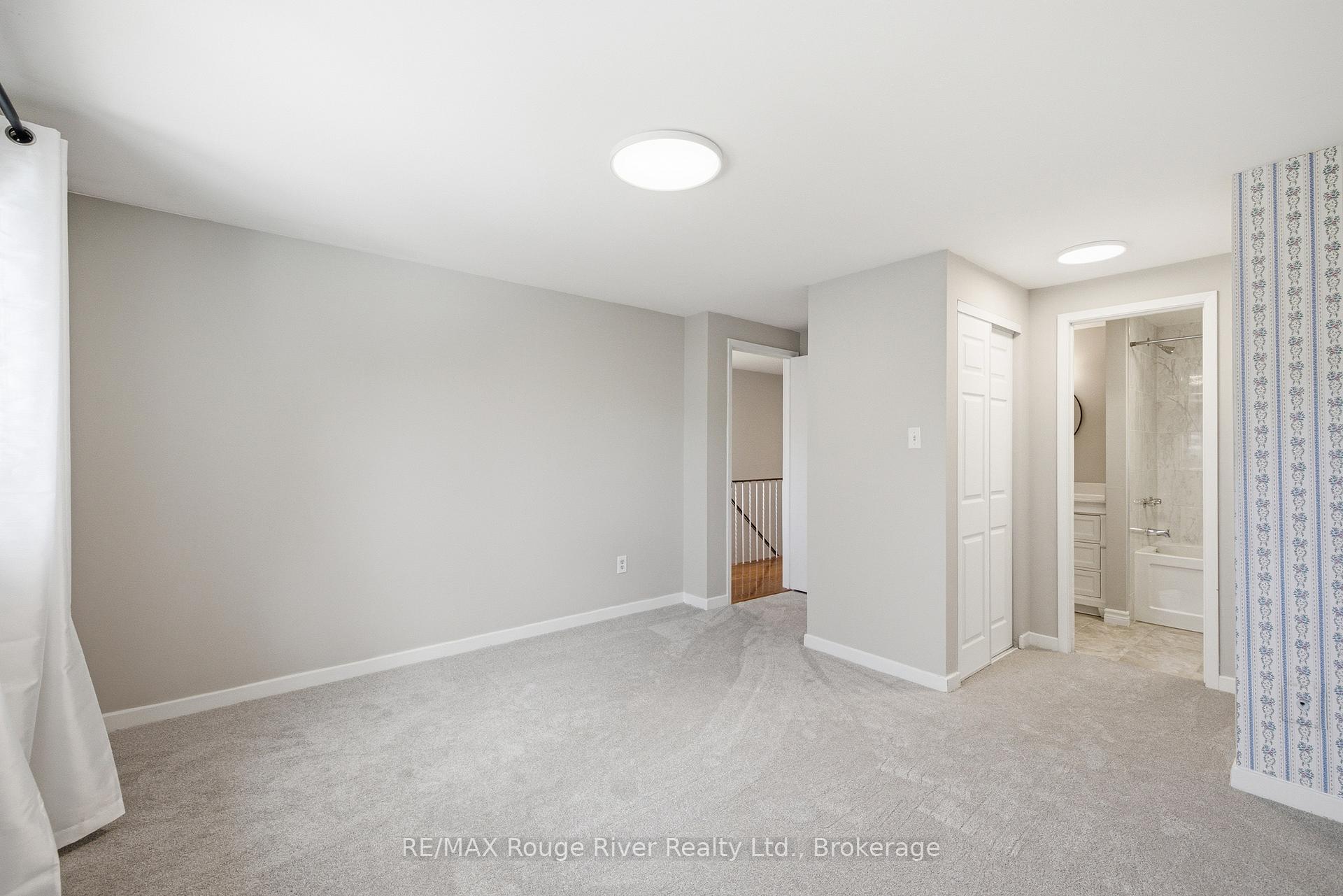 Photo 22 of 52 Rands Road, Ajax, South West — HOMEH