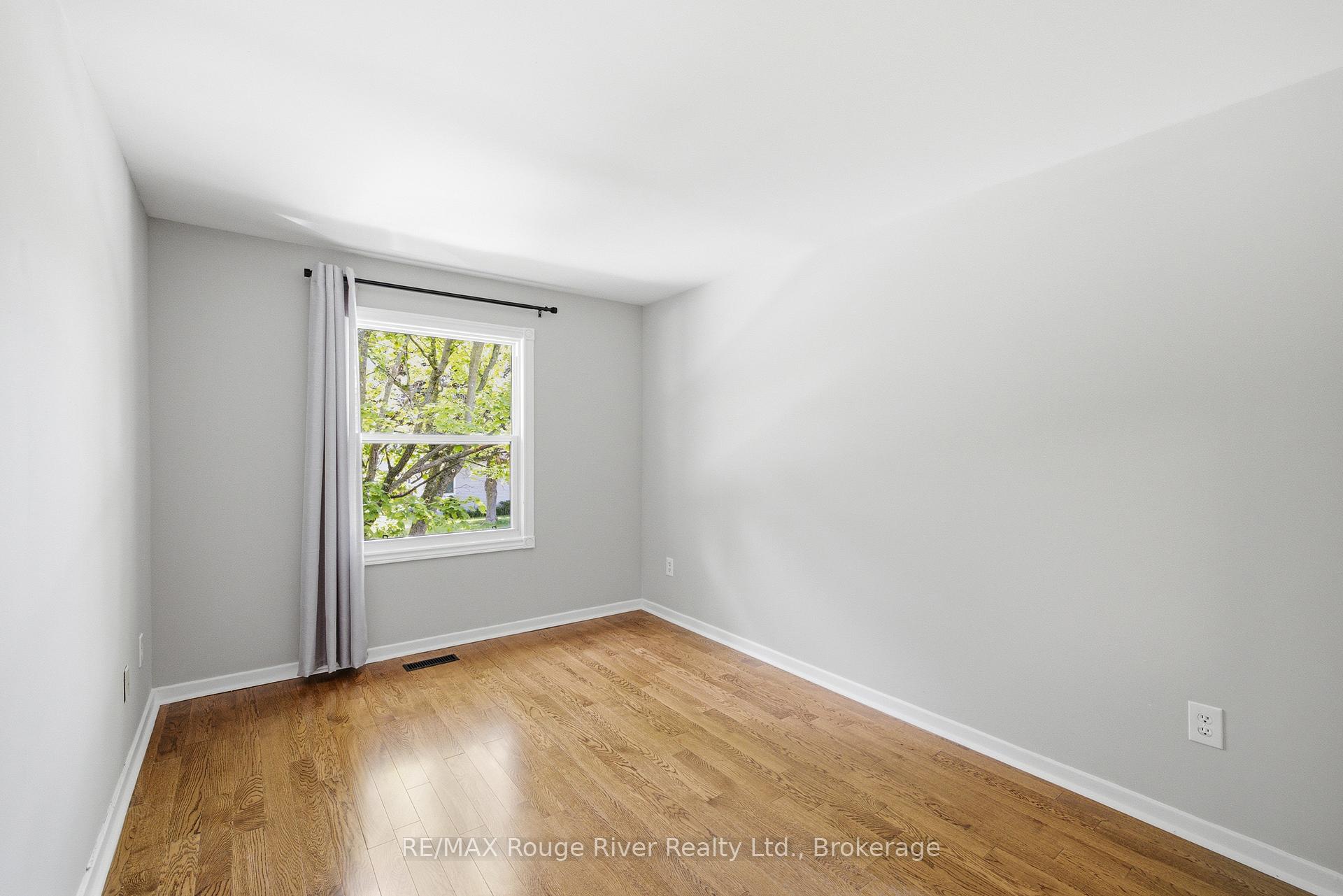 Photo 29 of 52 Rands Road, Ajax, South West — HOMEH