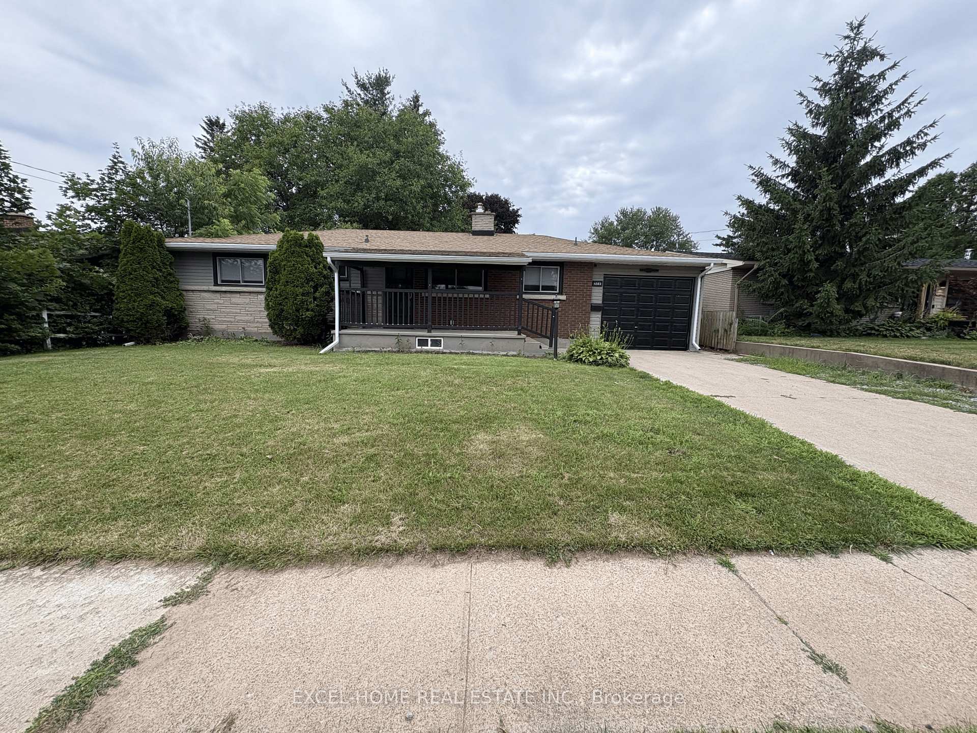 Photo of 4503 Maplewood Avenue