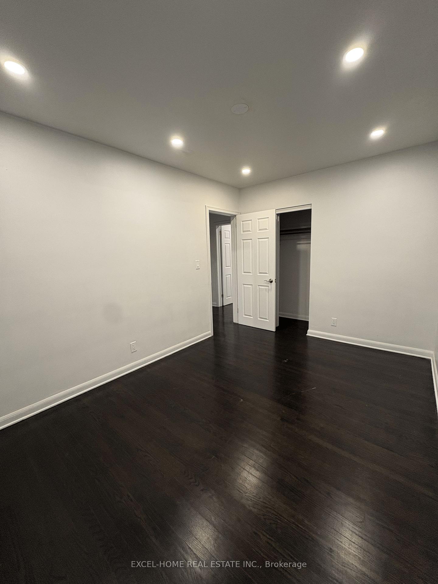 Photo 7 of 4503 Maplewood Avenue, Niagara Falls, Morrison — HOMEH