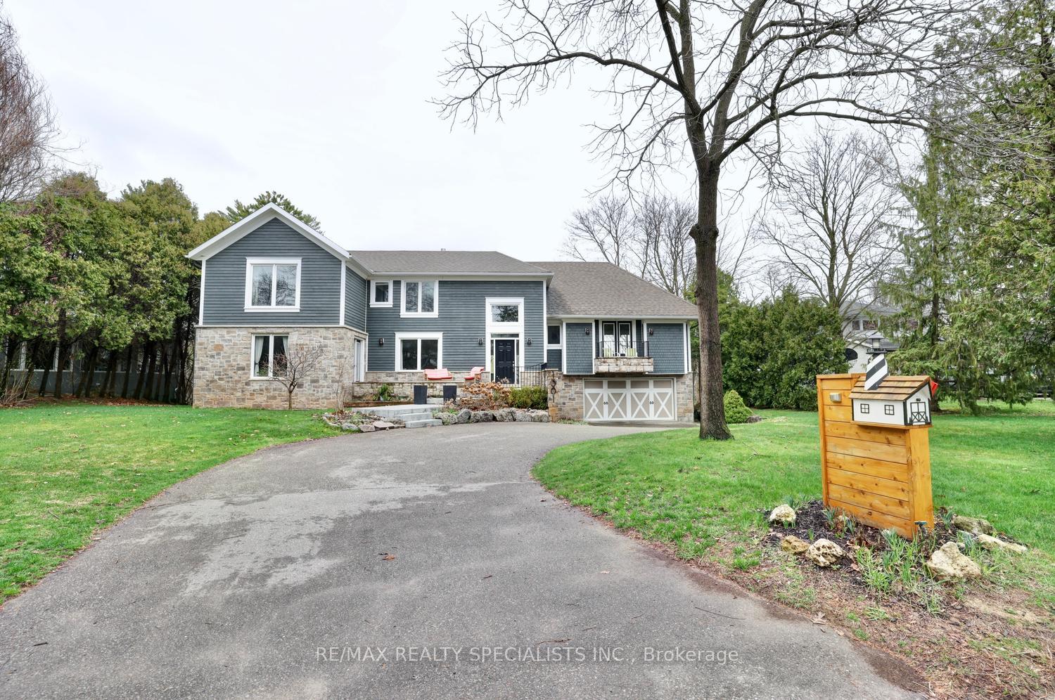 Photo 4 of 1301 Gatehouse Drive, Mississauga, Clarkson — HOMEH