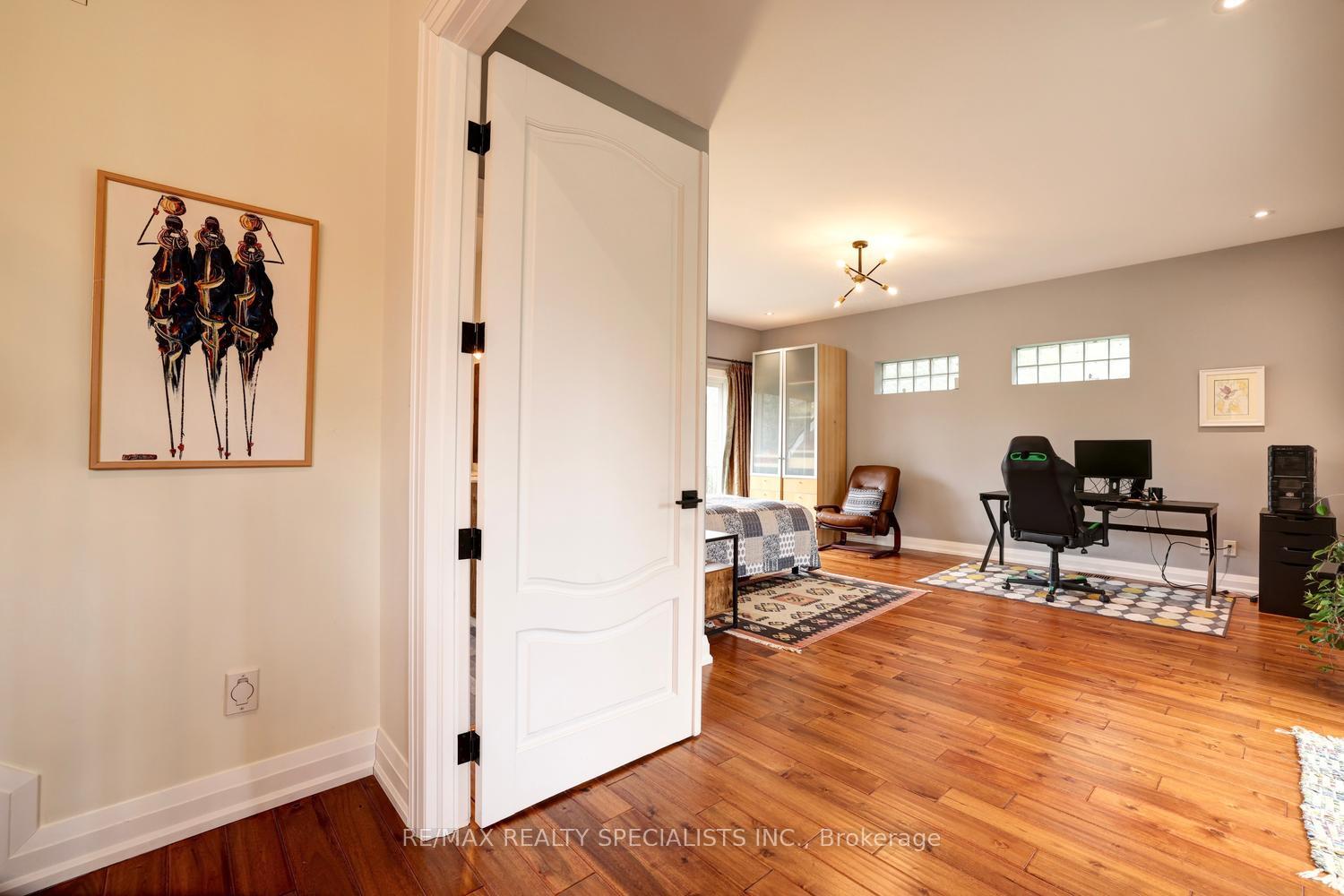 Photo 26 of 1301 Gatehouse Drive, Mississauga, Clarkson — HOMEH