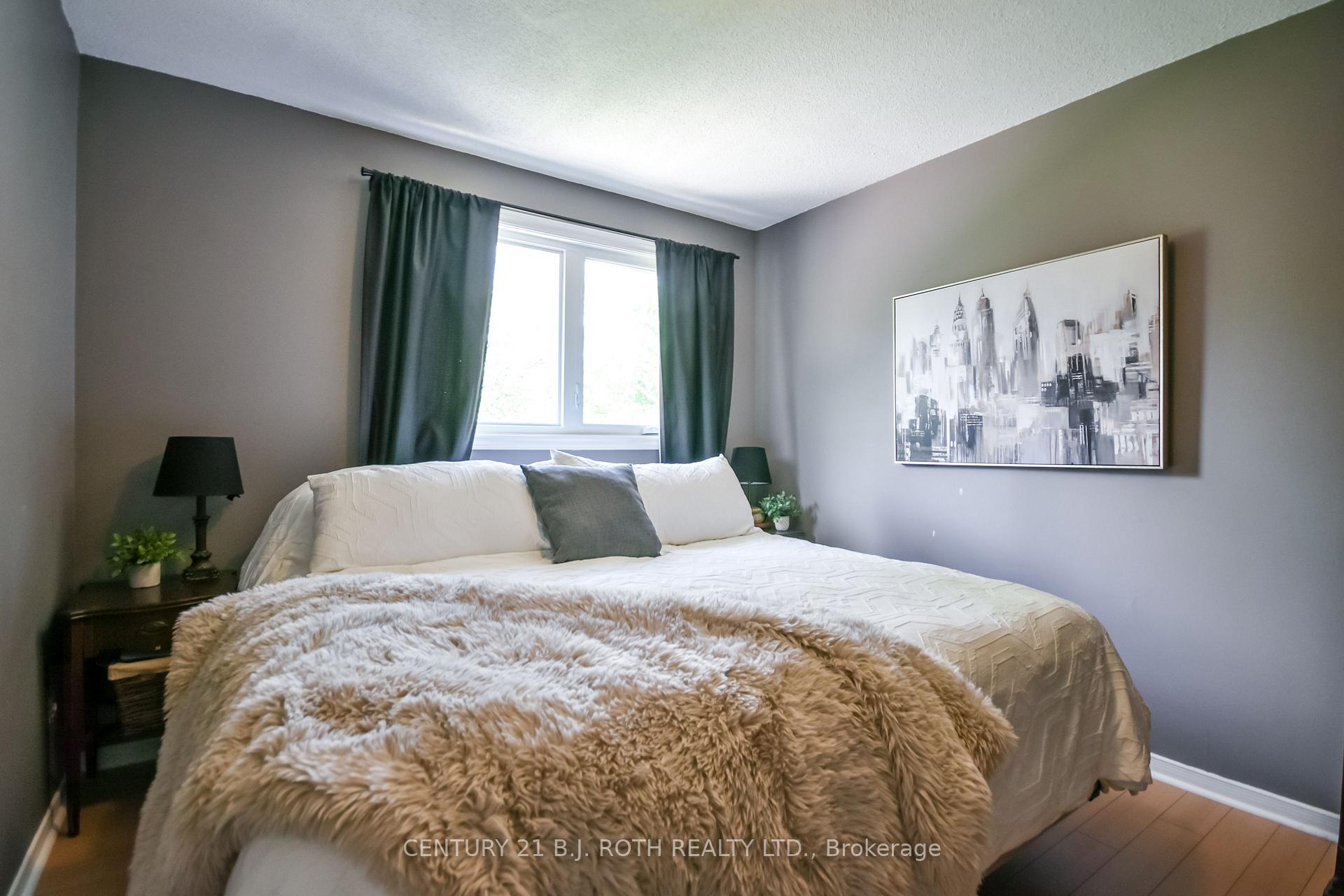 Photo 17 of 32 Patton Road, Barrie, Painswick North — HOMEH