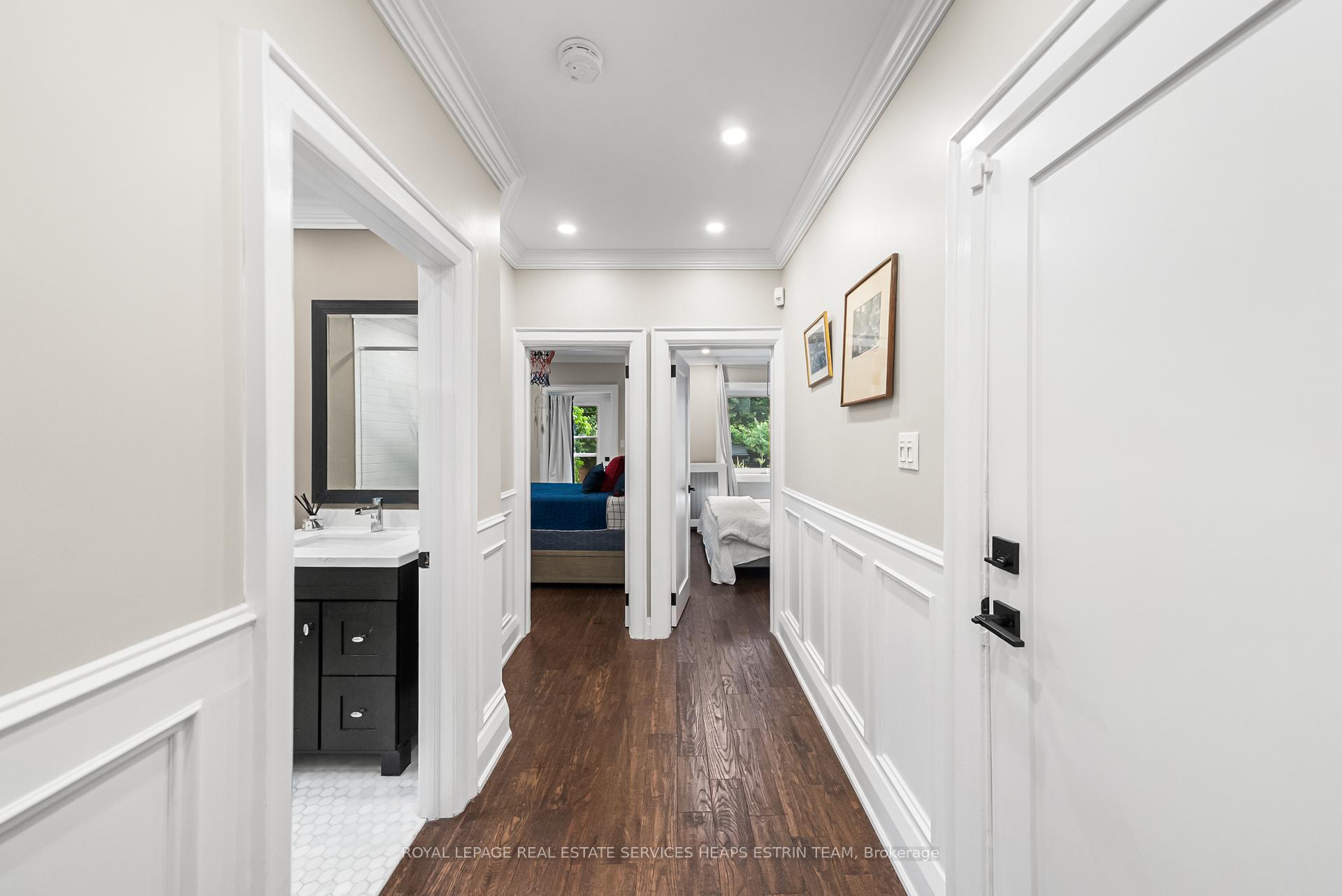 Photo 9 of 39 Standish Avenue, Toronto, Rosedale-Moore Park — HOMEH