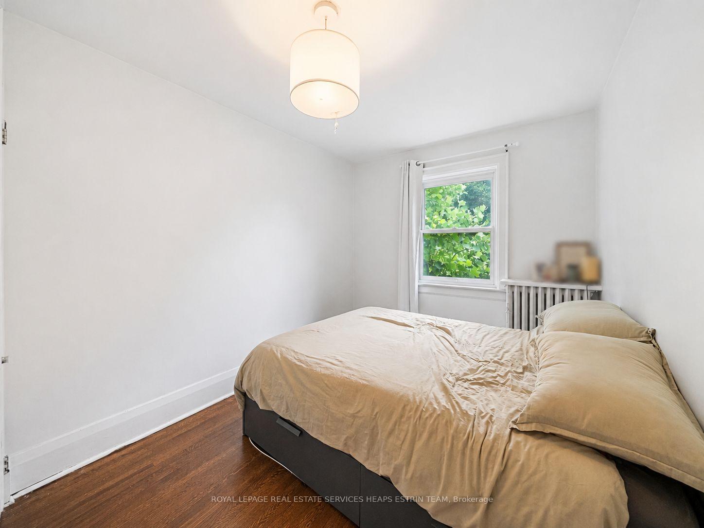 Photo 19 of 39 Standish Avenue, Toronto, Rosedale-Moore Park — HOMEH