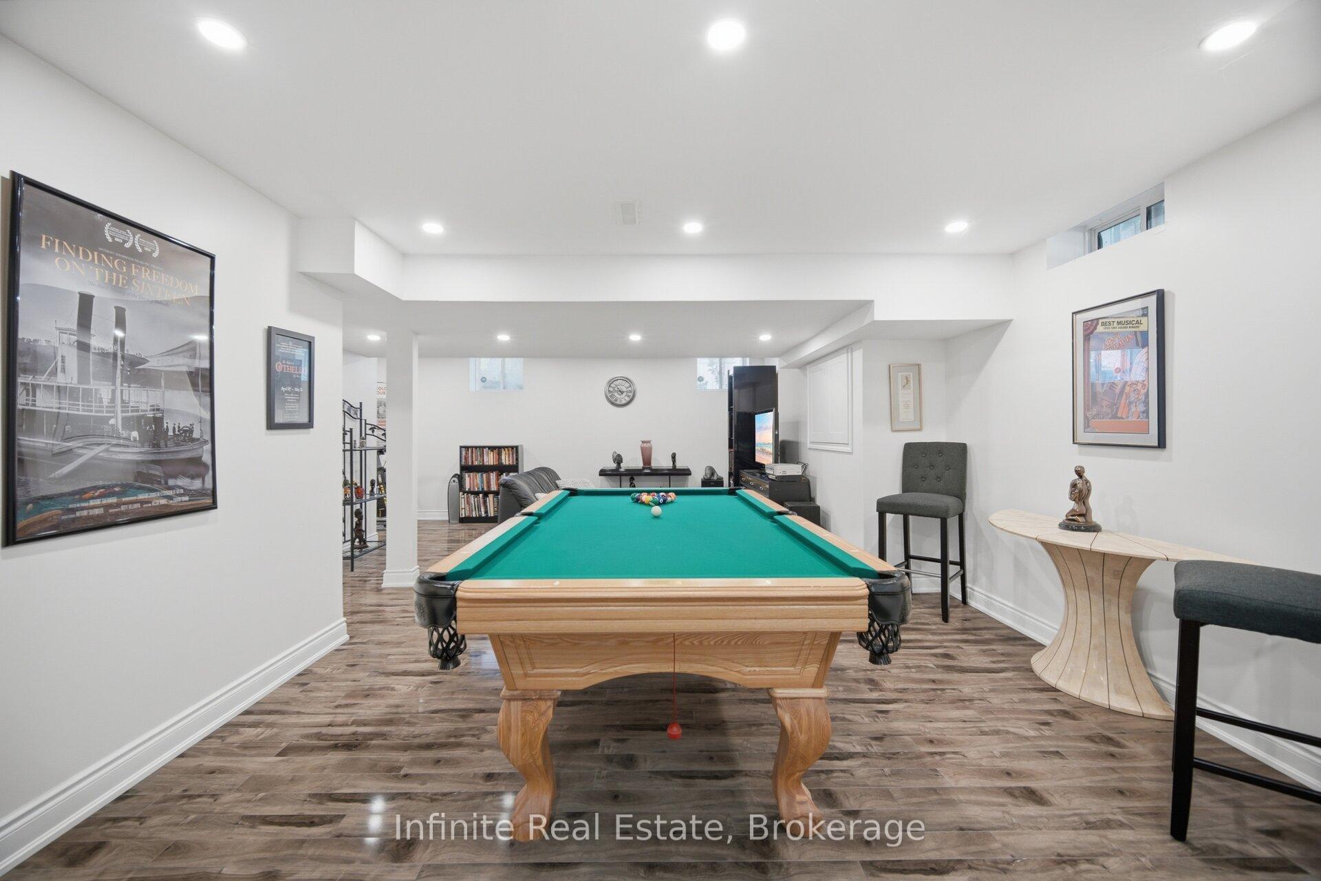 Photo 27 of 17 Mistybrook Crescent, Brampton, Fletcher's Meadow — HOMEH