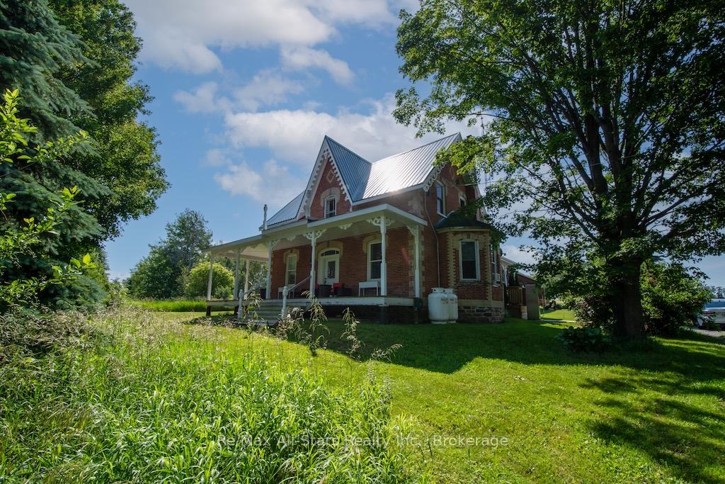 Photo 5 of 160 Gray Road, Kawartha Lakes, Manvers — HOMEH