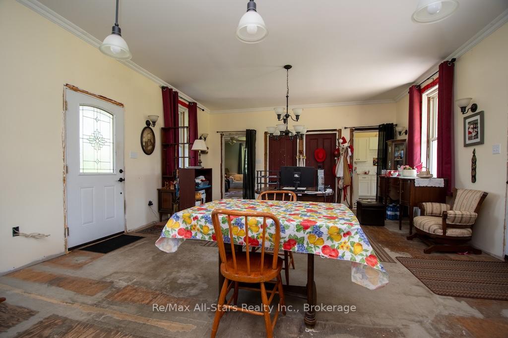 Photo 14 of 160 Gray Road, Kawartha Lakes, Manvers — HOMEH