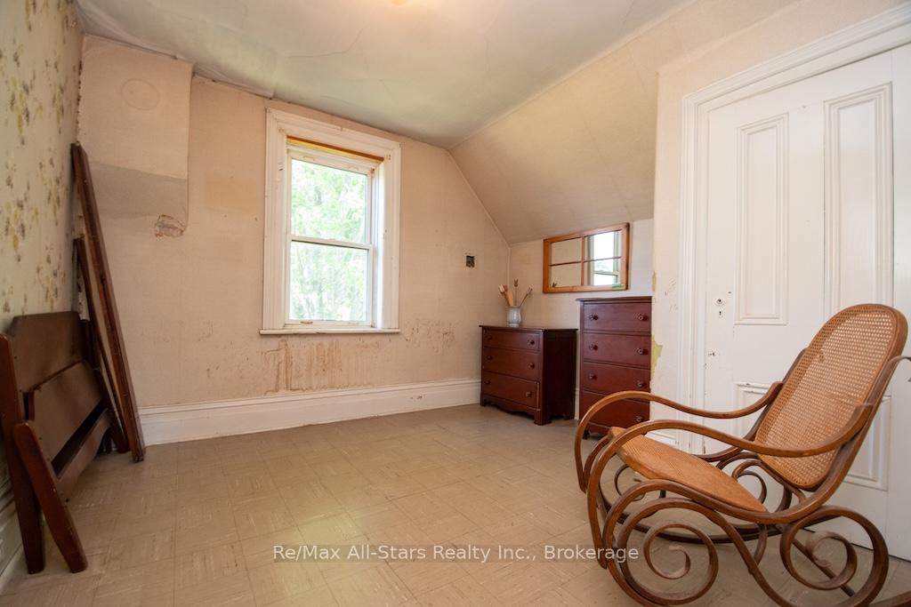 Photo 29 of 160 Gray Road, Kawartha Lakes, Manvers — HOMEH