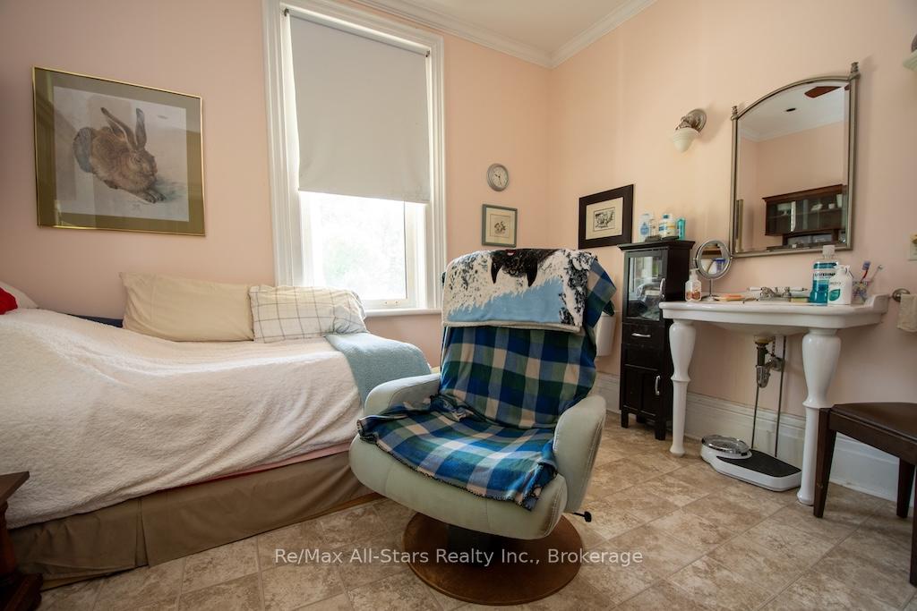 Photo 32 of 160 Gray Road, Kawartha Lakes, Manvers — HOMEH