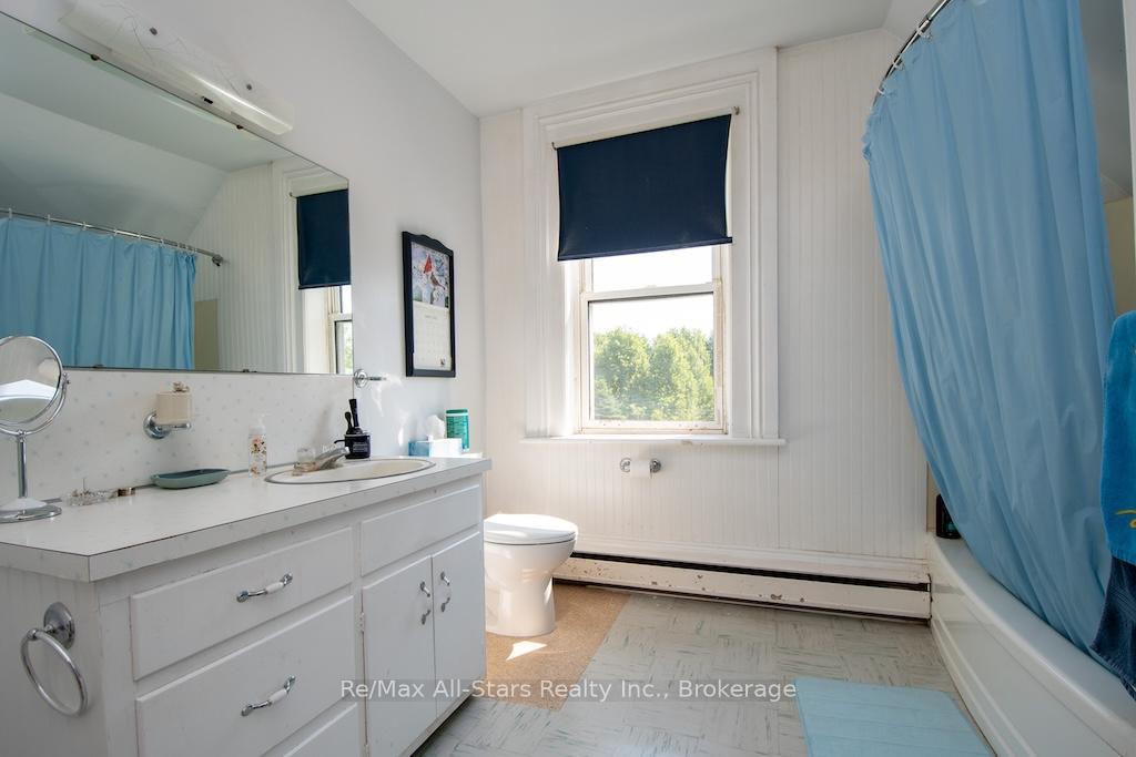 Photo 34 of 160 Gray Road, Kawartha Lakes, Manvers — HOMEH