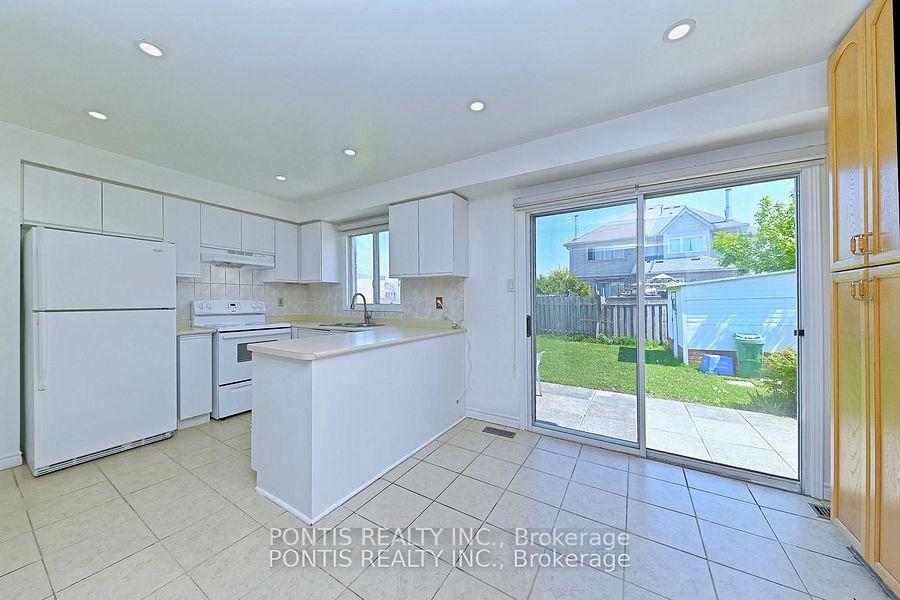 Photo 9 of 198 Moffatt Avenue, Brampton, Fletcher's West — HOMEH