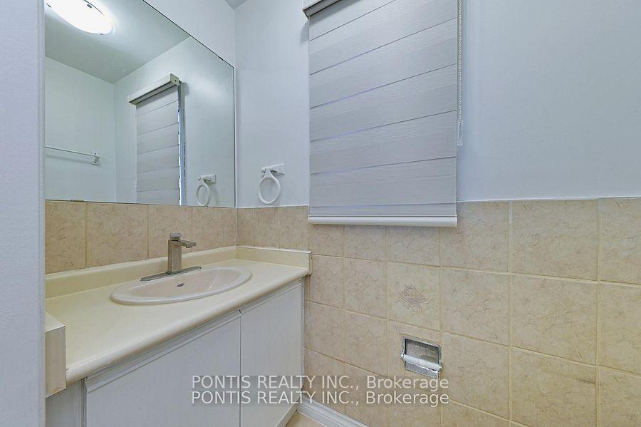 Photo 14 of 198 Moffatt Avenue, Brampton, Fletcher's West — HOMEH