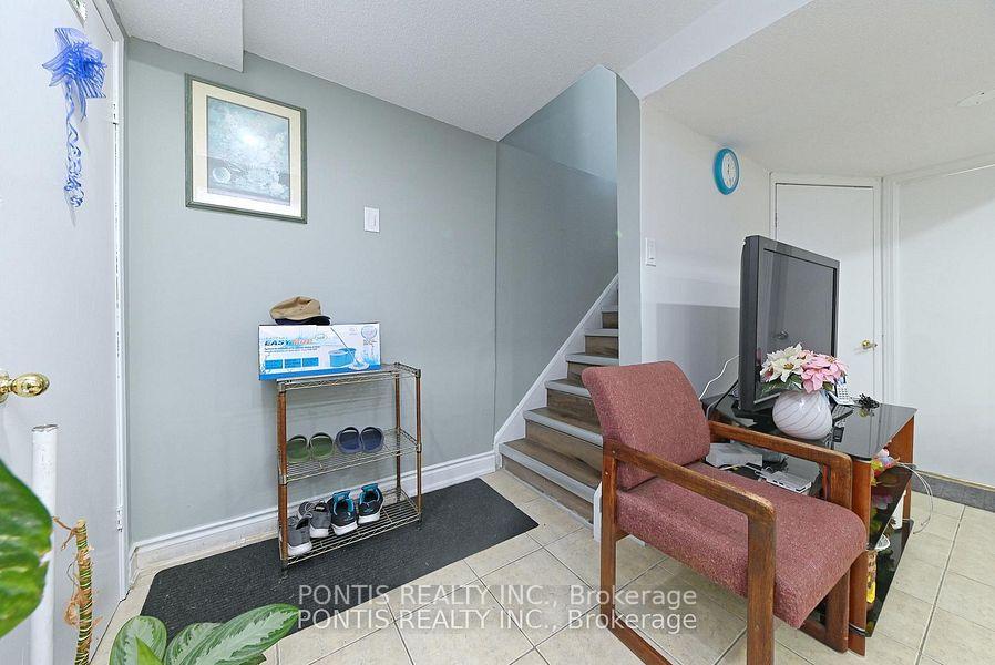 Photo 26 of 198 Moffatt Avenue, Brampton, Fletcher's West — HOMEH