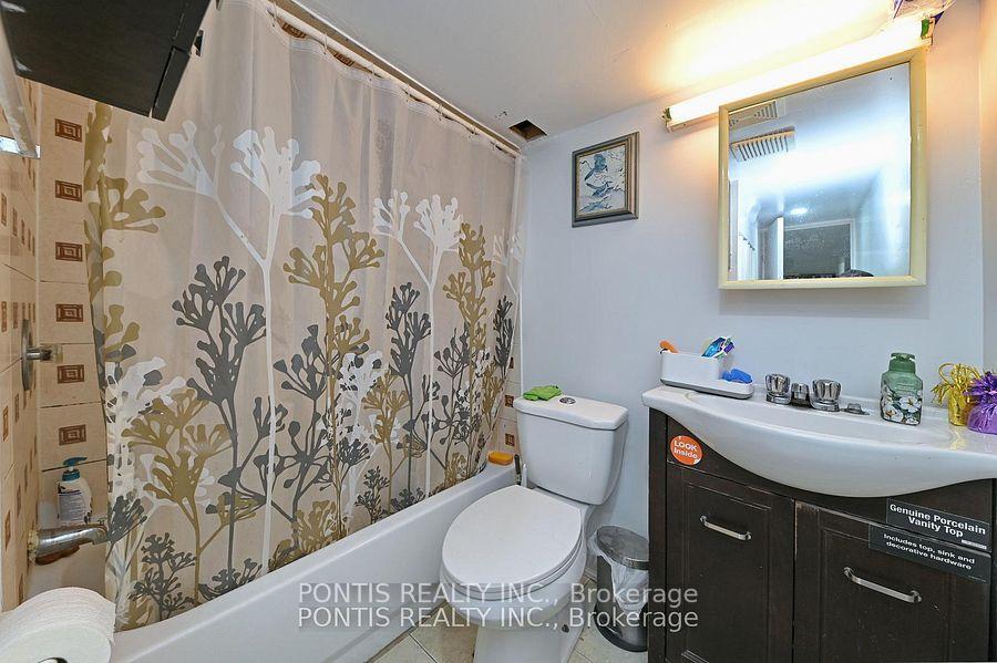 Photo 31 of 198 Moffatt Avenue, Brampton, Fletcher's West — HOMEH