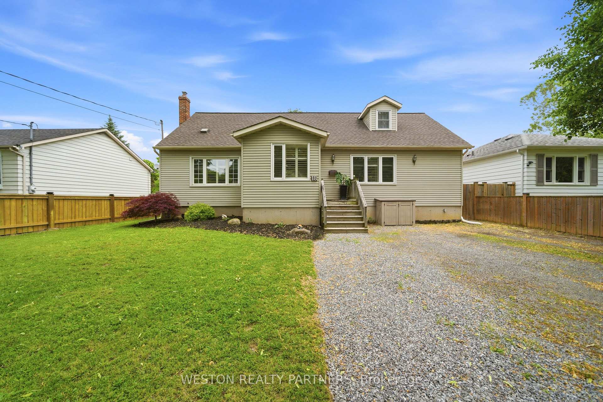 Photo 1 of 18 Ghent Street, St. Catharines, Vine/Linwell — HOMEH