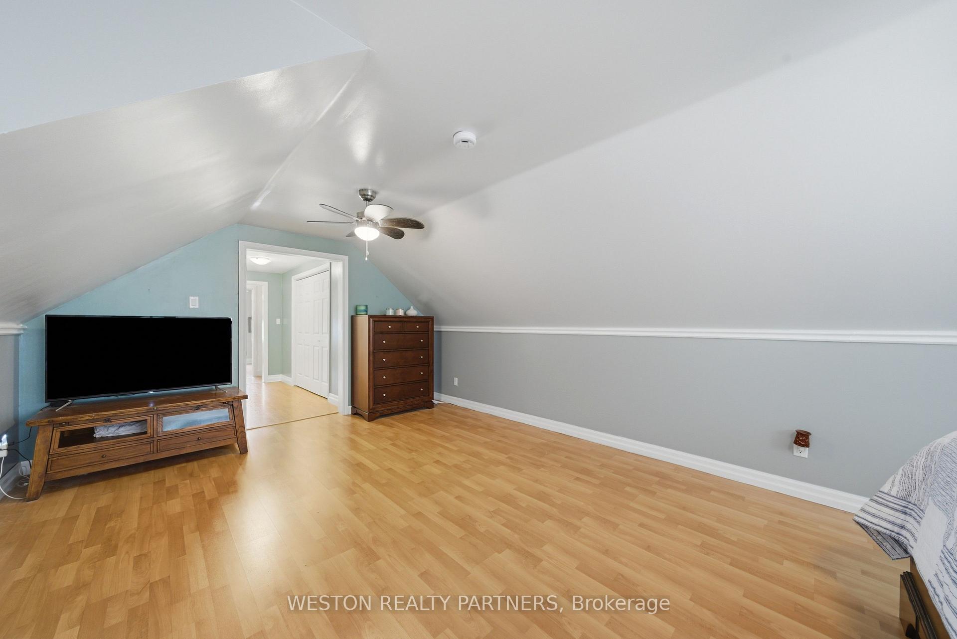 Photo 22 of 18 Ghent Street, St. Catharines, Vine/Linwell — HOMEH