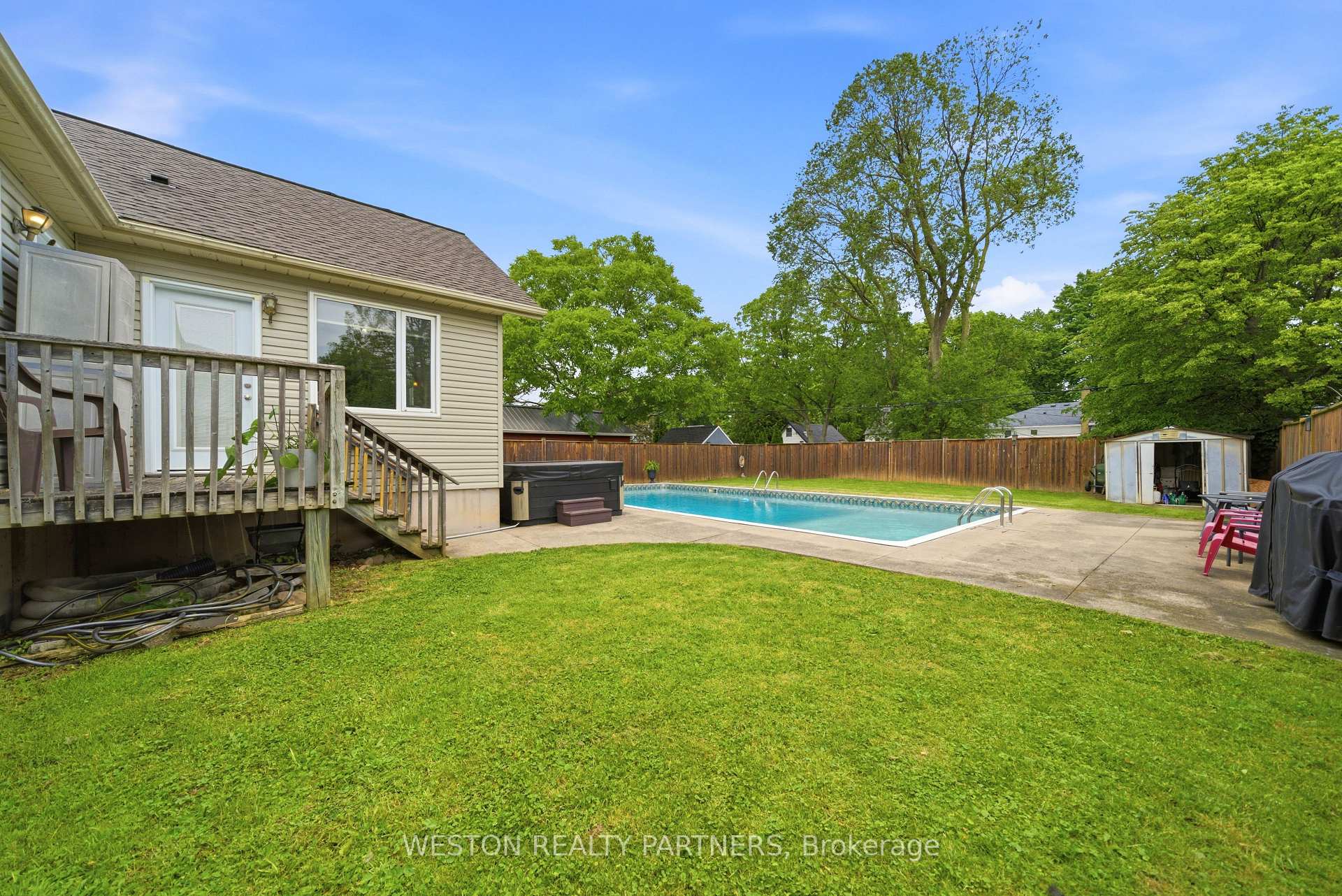 Photo 25 of 18 Ghent Street, St. Catharines, Vine/Linwell — HOMEH