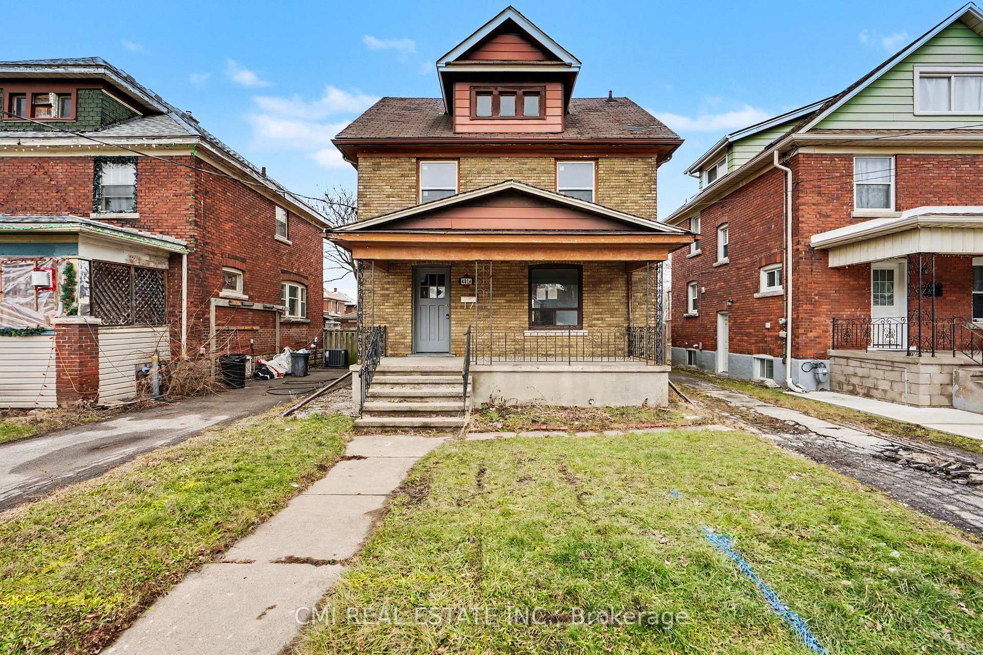 Photo 2 of 4824 Fourth Avenue, Niagara Falls, Cherrywood — HOMEH