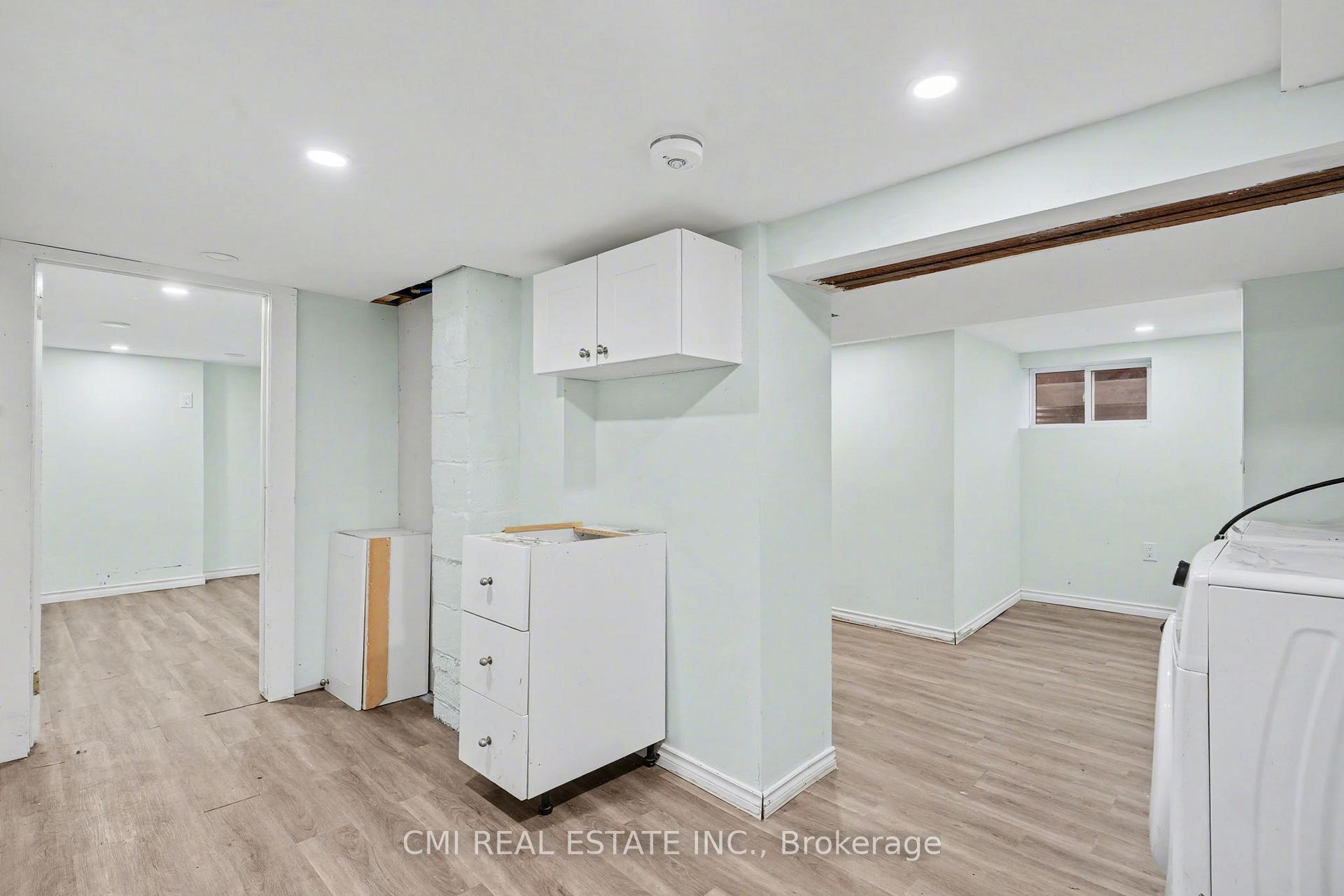 Photo 27 of 4824 Fourth Avenue, Niagara Falls, Cherrywood — HOMEH