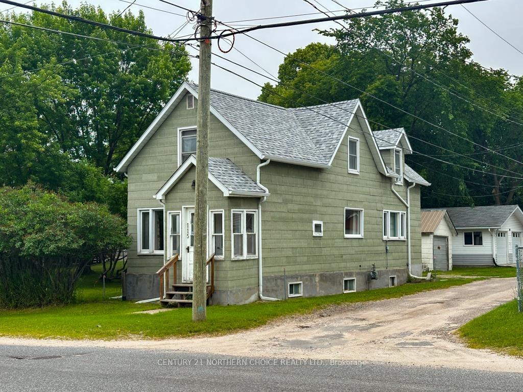 Photo 6 of 115 Eighth Avenue S, Kenora, Central — HOMEH