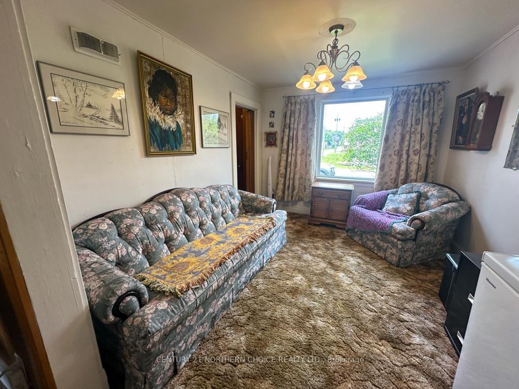 Photo 14 of 115 Eighth Avenue S, Kenora, Central — HOMEH