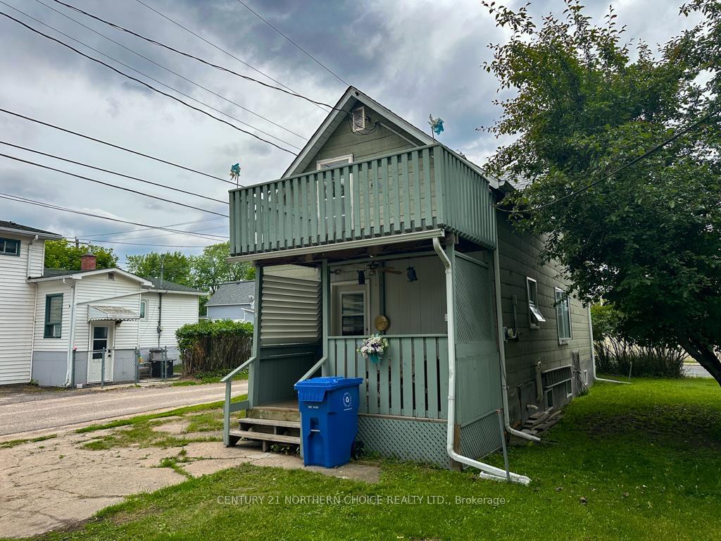 Photo 27 of 115 Eighth Avenue S, Kenora, Central — HOMEH