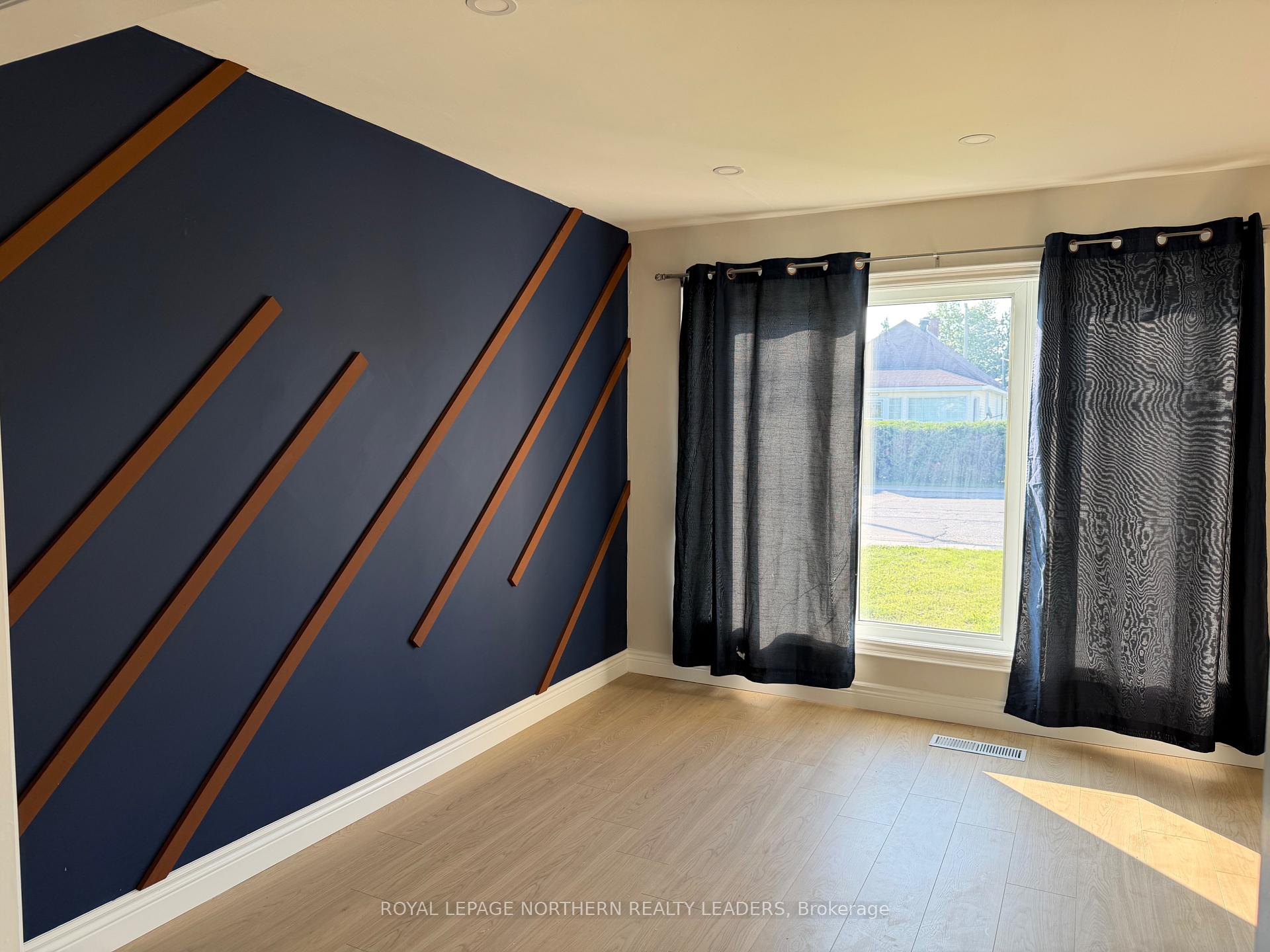 Photo 14 of 251 Toke Street, Timmins, TNE - Hill District — HOMEH