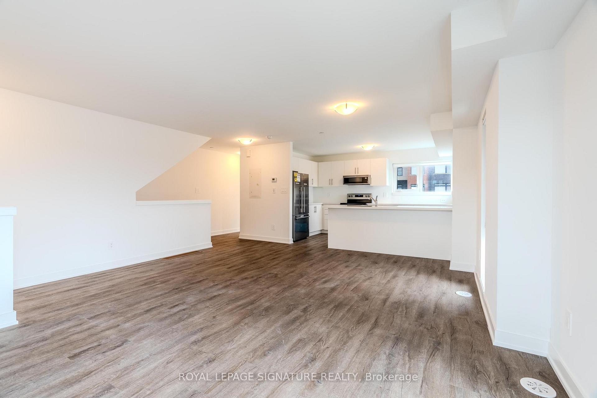 Photo 4 of Unit 1, 35 Romilly Avenue, Brampton, Northwest Brampton — HOMEH