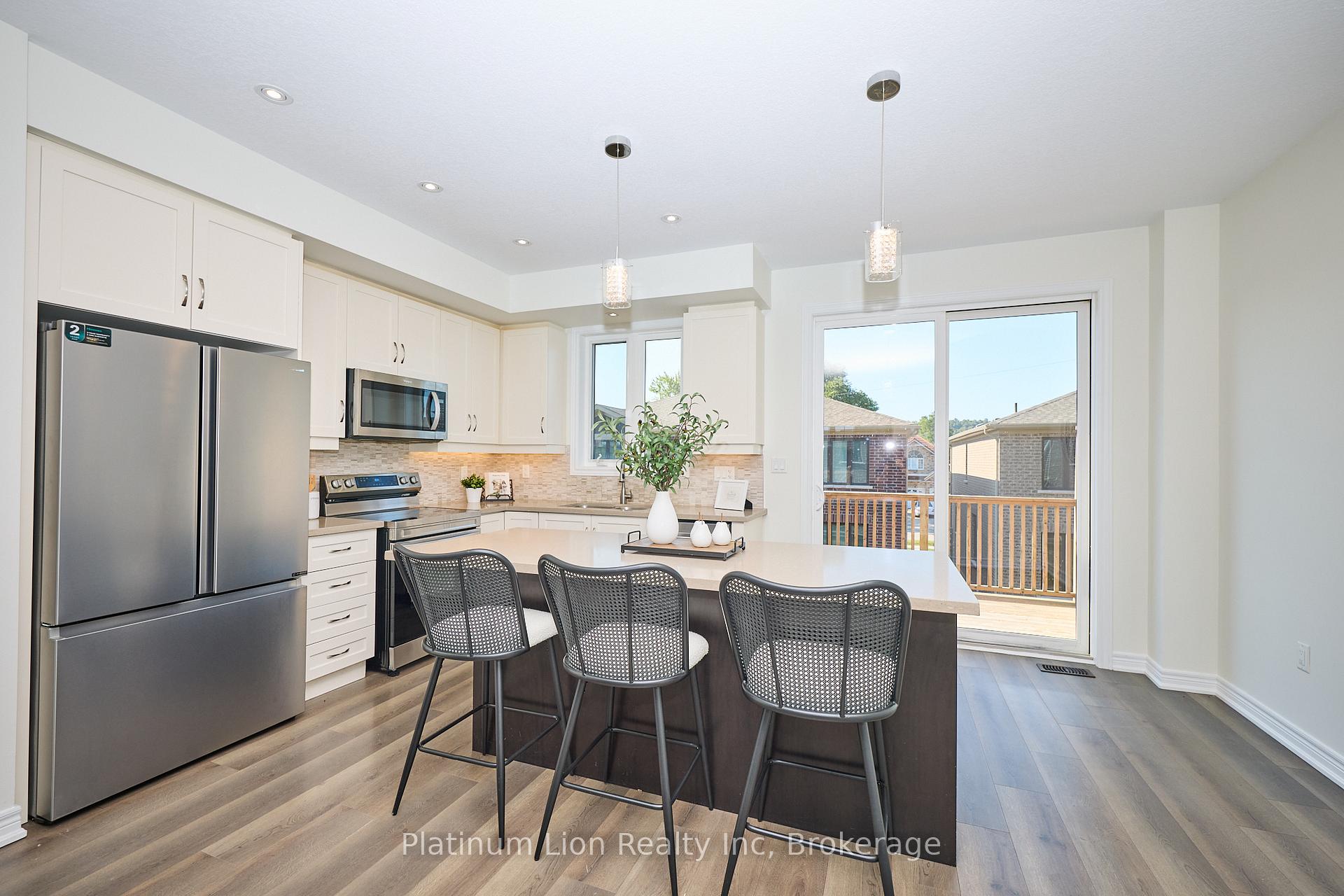 Photo 11 of Unit 54, 288 Glover Road, Hamilton, Fruitland — HOMEH