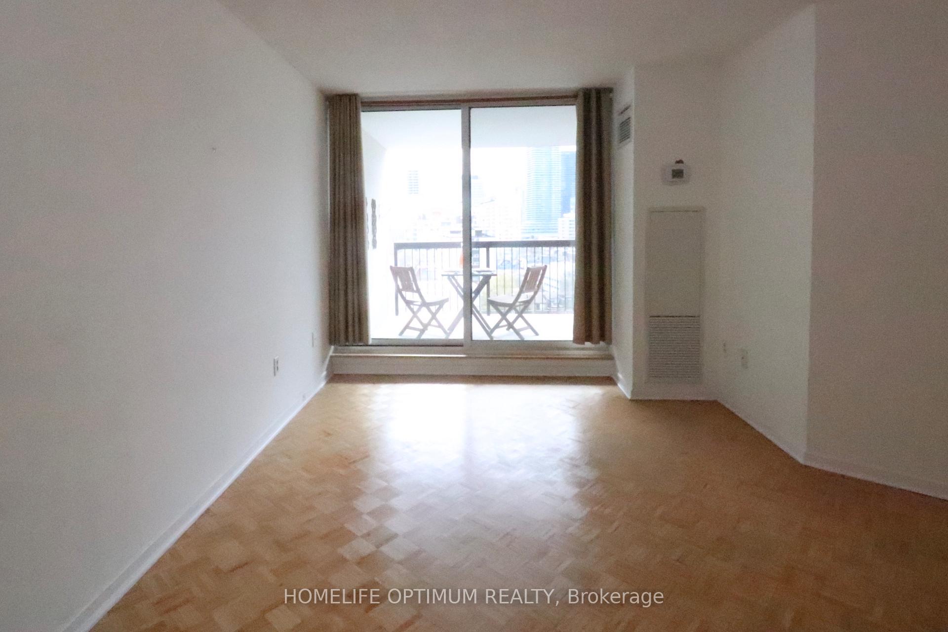 Front of Unit 1208, 77 Maitland Place